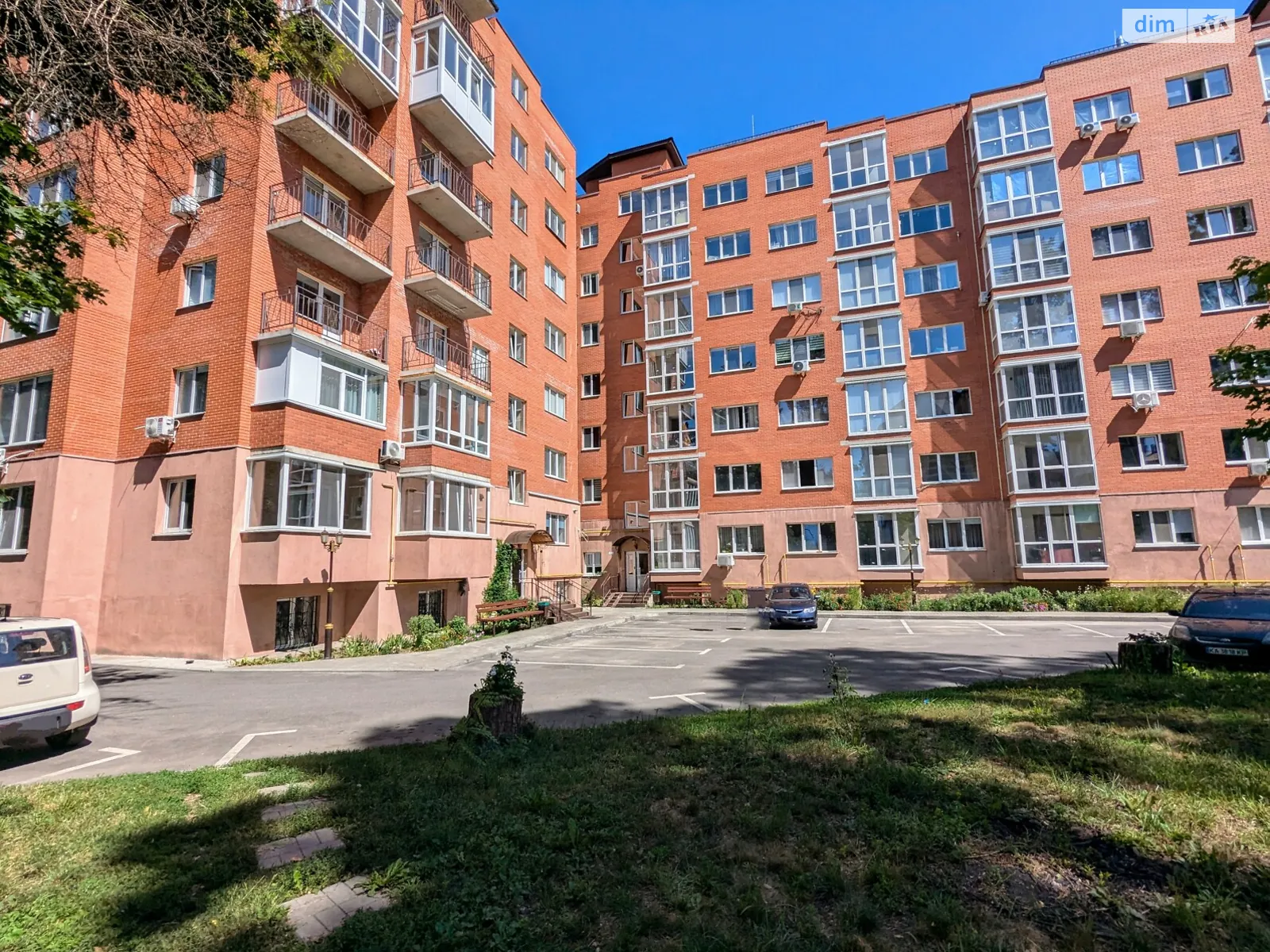 Продається 2-кімнатна квартира 56.7 кв. м у Ворзелі, вул. Кленова, 45А/2 - фото 1