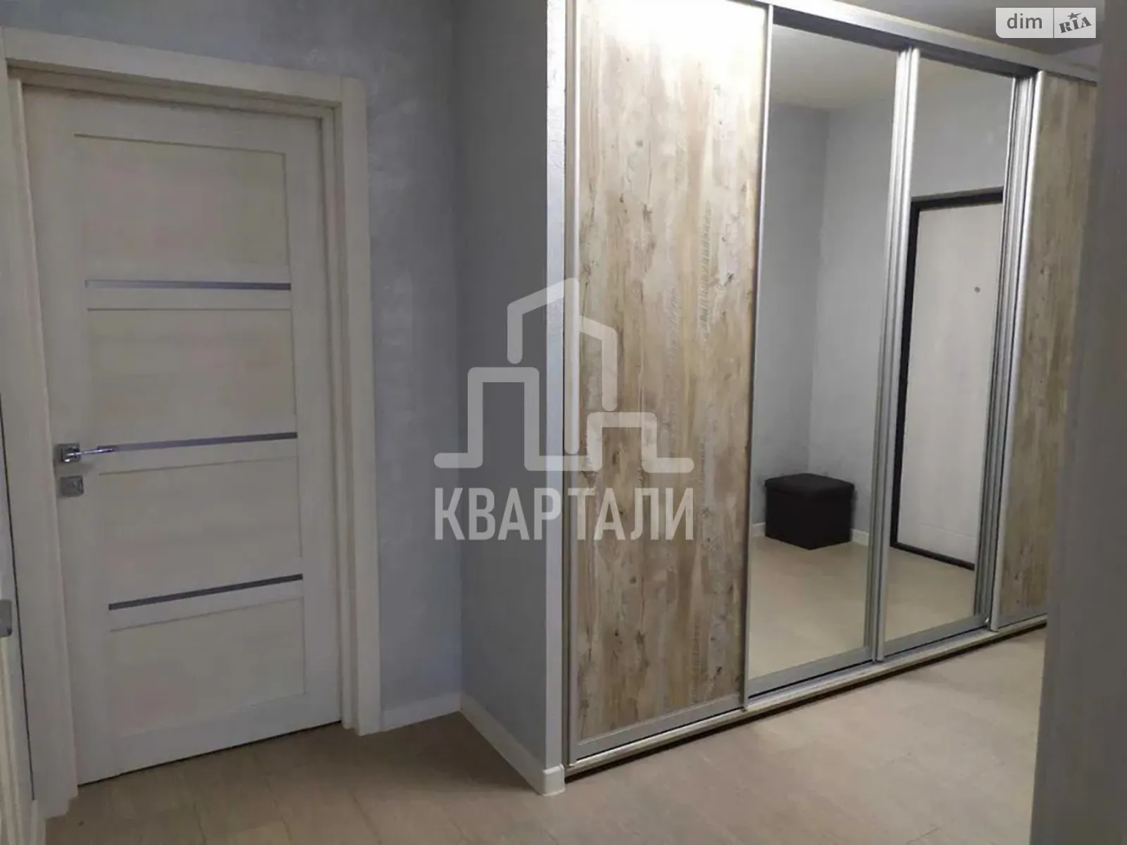 Продається 3-кімнатна квартира 85.1 кв. м у Києві, вул. Петра Калнишевського(Михайла Майорова), 14 - фото 1