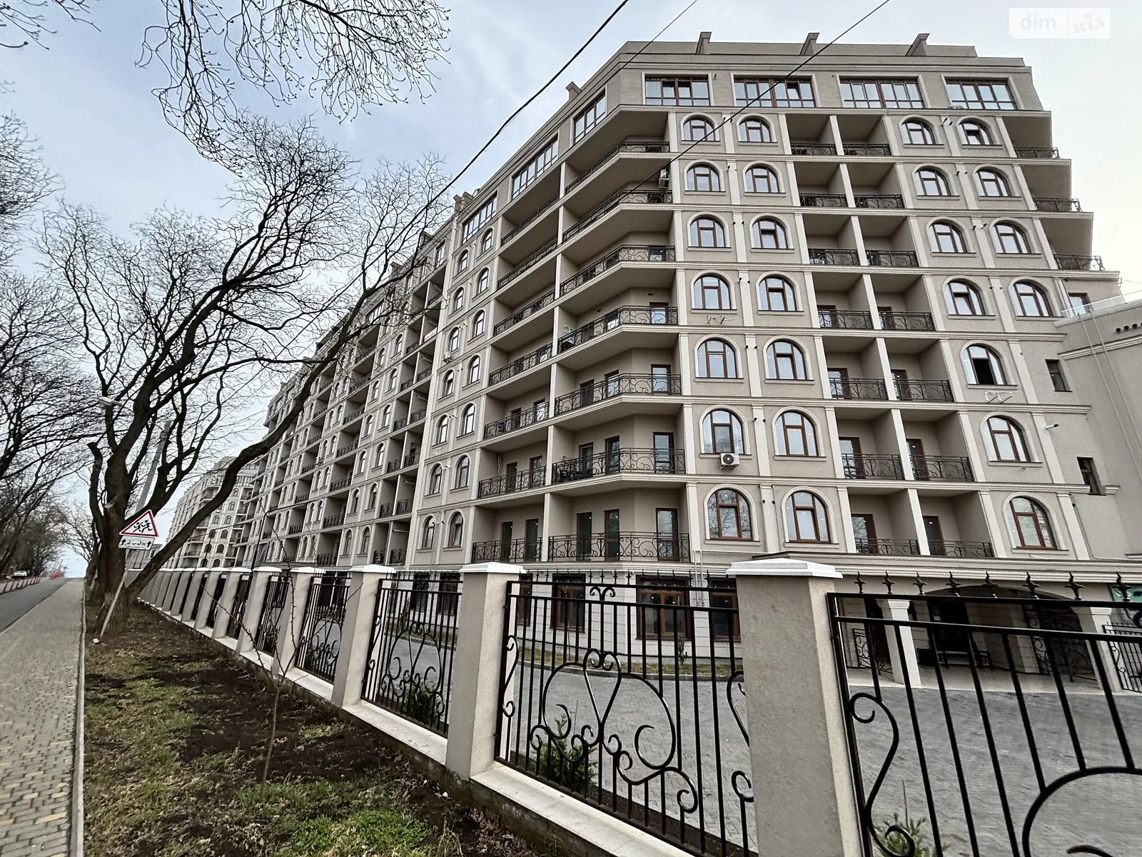 Продається 1-кімнатна квартира 30 кв. м у Одесі, вул. Дача Ковалевського - фото 1
