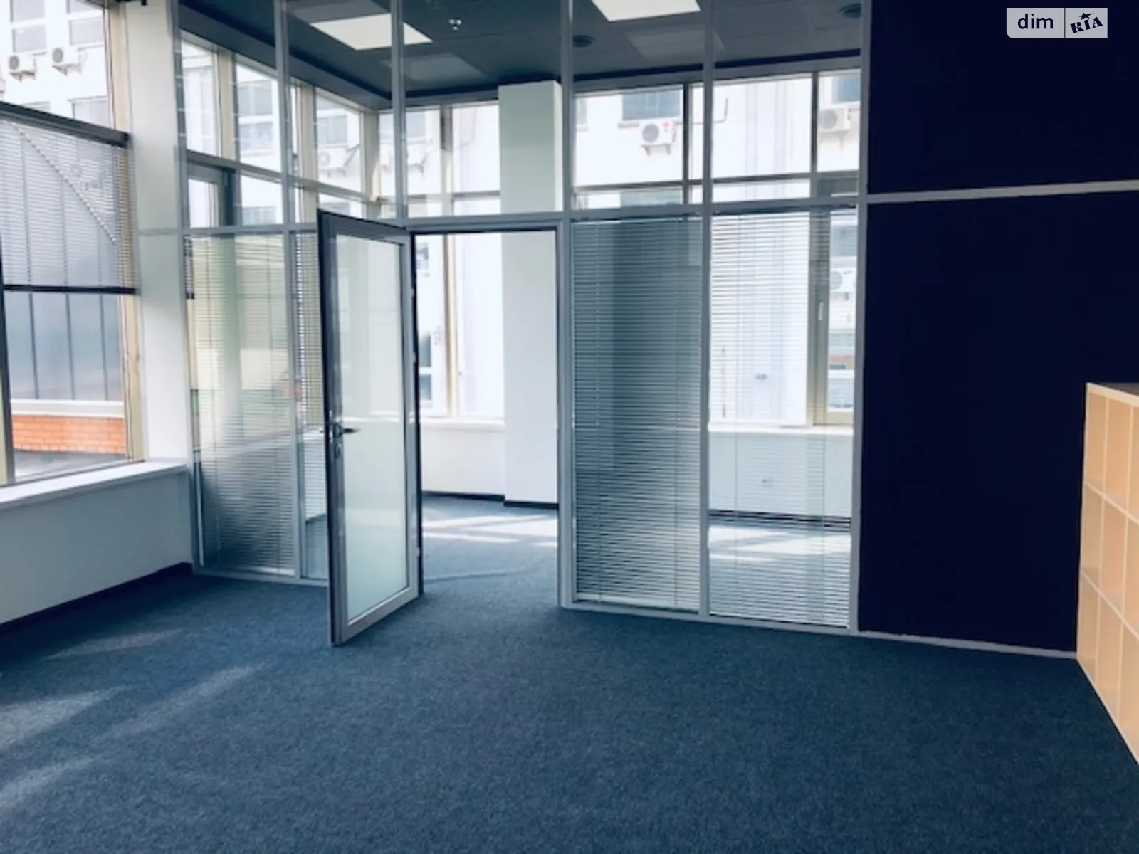 вул. Велика Васильківська, 72 Нова забудова Київ, цена: 4500 $ - фото 1