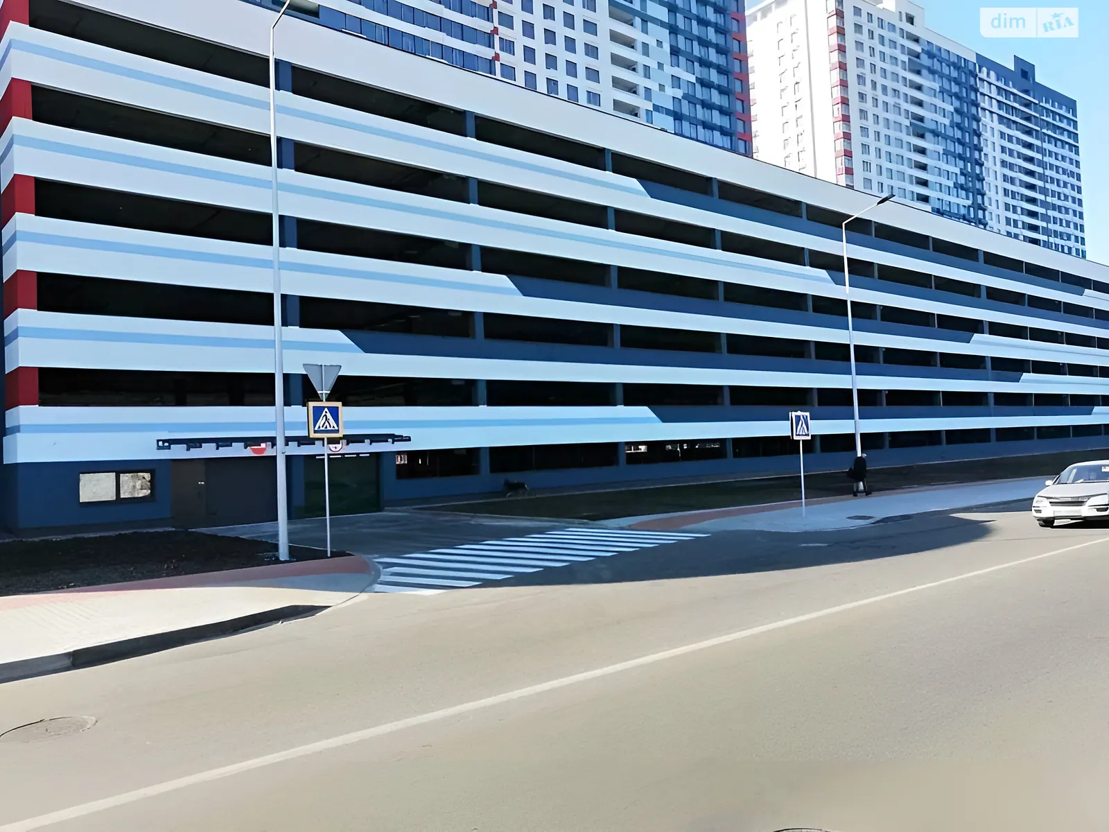 Продается подземный паркинг под легковое авто на 13.5 кв. м, цена: 15000 $ - фото 1