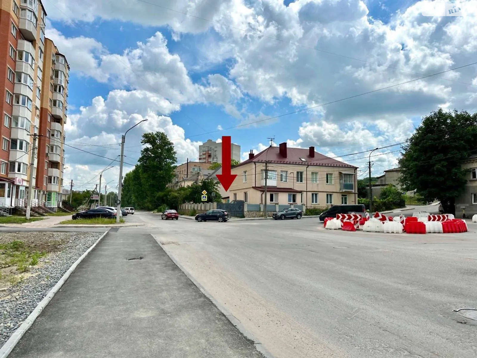Продается отдельно стоящий гараж под легковое авто на 27.6 кв. м, цена: 12000 $ - фото 1
