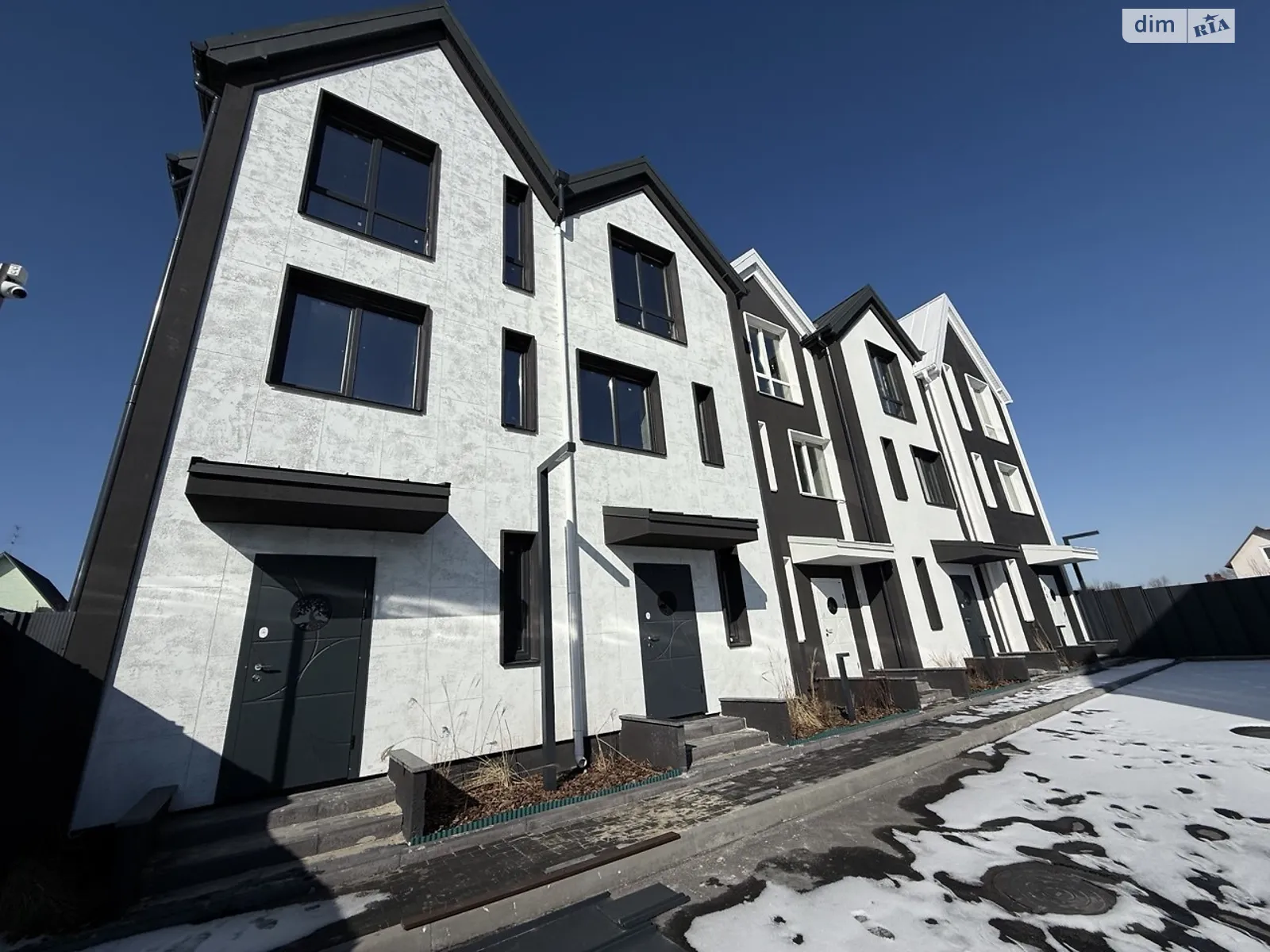 вул. Дніпровська Гостомель, цена: 53000 $ - фото 1
