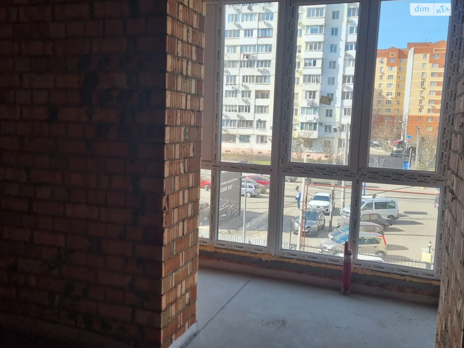 Продается 2-комнатная квартира 67 кв. м в Одессе, ул. Академика Сахарова - фото 1