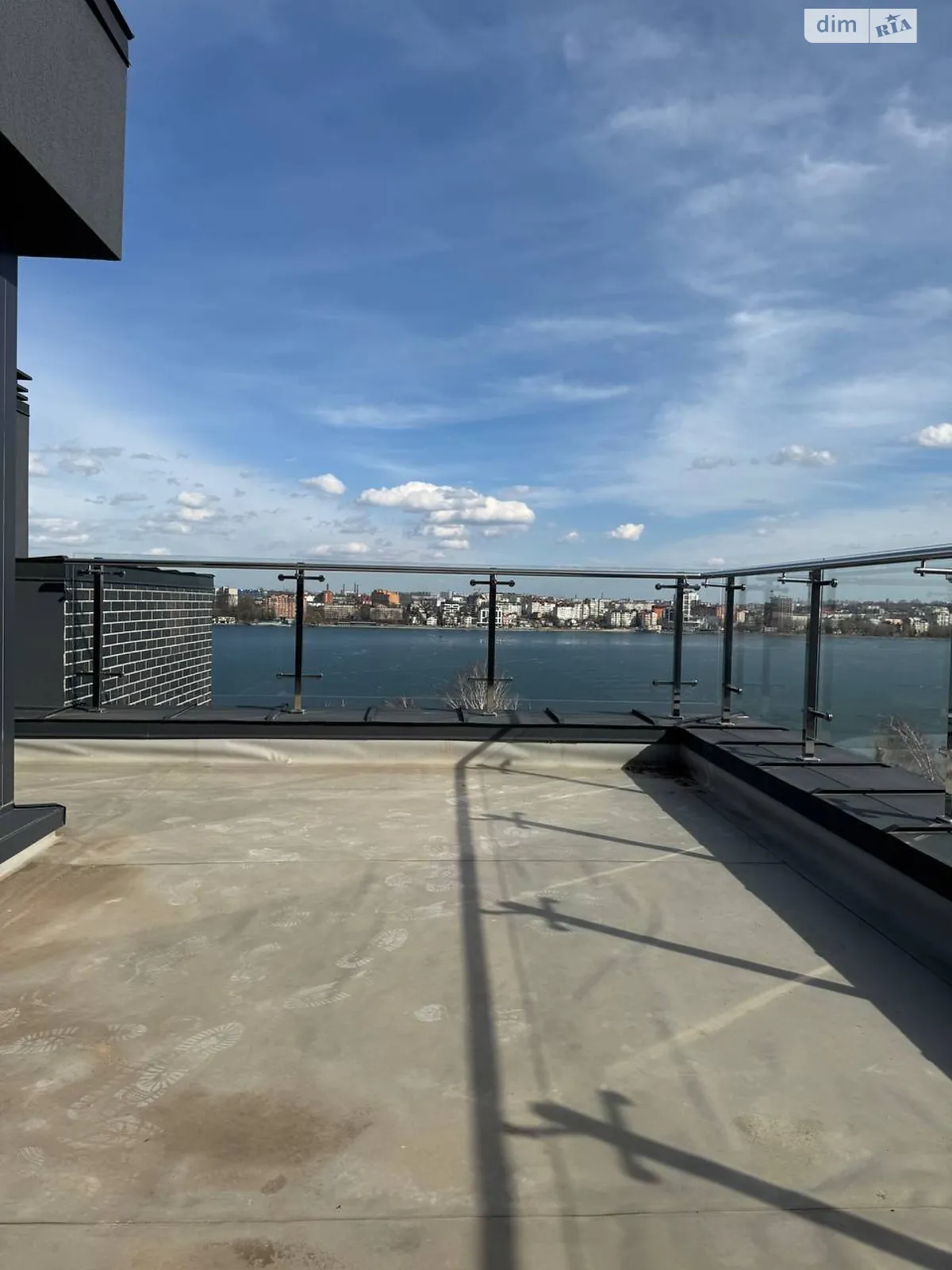 4-комнатная квартира 220 кв. м в Тернополе - фото 1