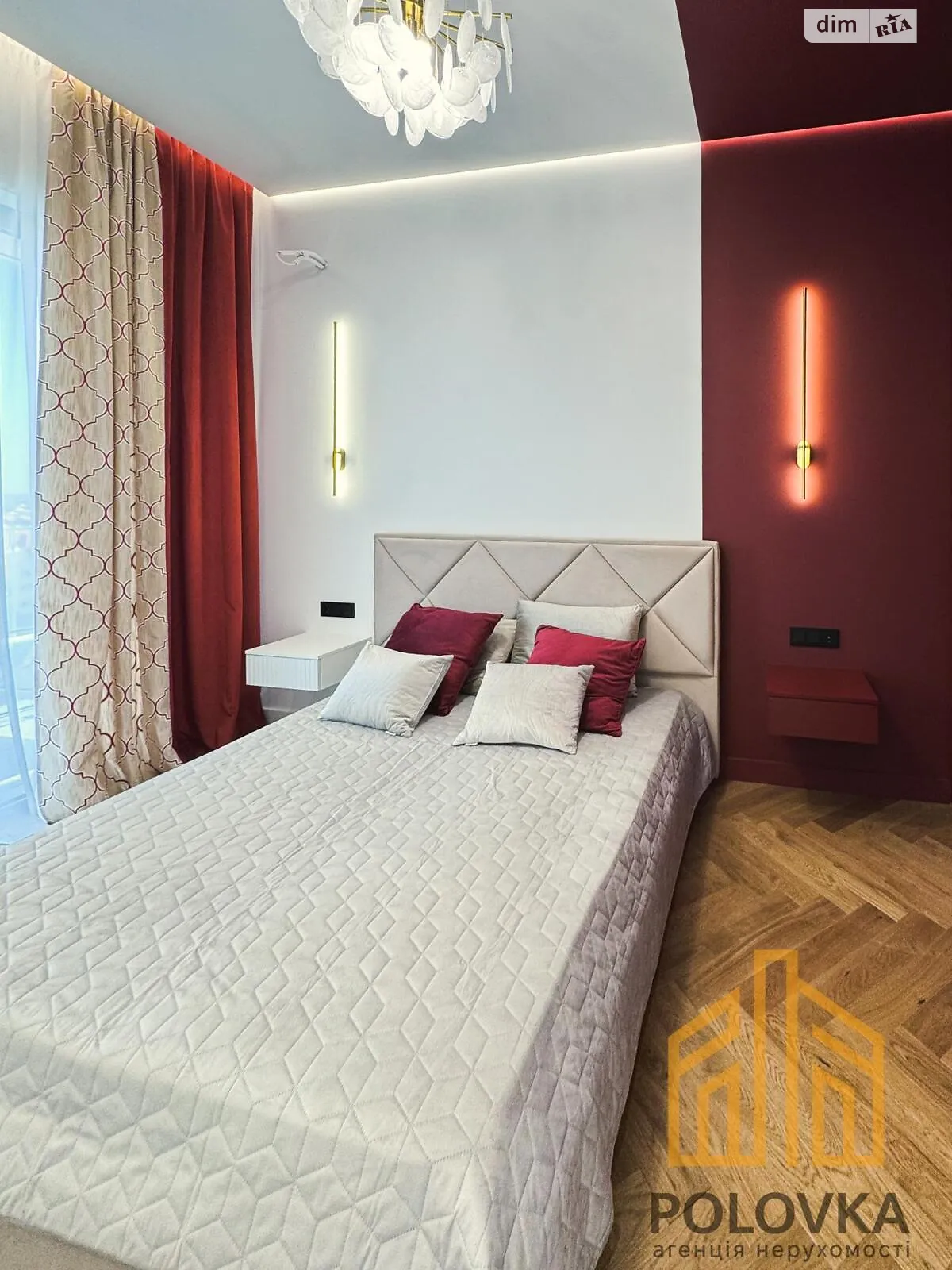Продается 2-комнатная квартира 63 кв. м в Ужгороде, ул. Легоцкого, 80 - фото 1