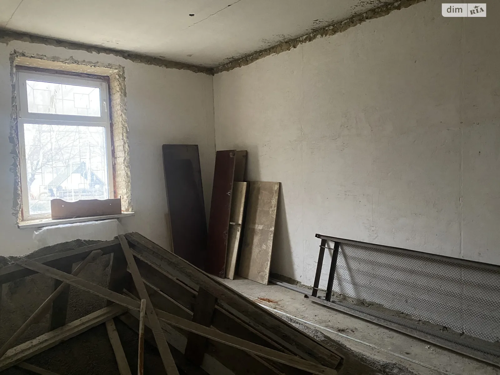 Продається 3-кімнатна квартира 83.8 кв. м у Гнівані, вул. Промислова - фото 1