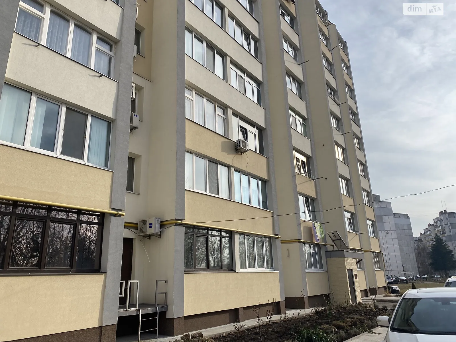 Продается 2-комнатная квартира 56 кв. м в Белой Церкви, ул. Людмилы Павличенко - фото 1