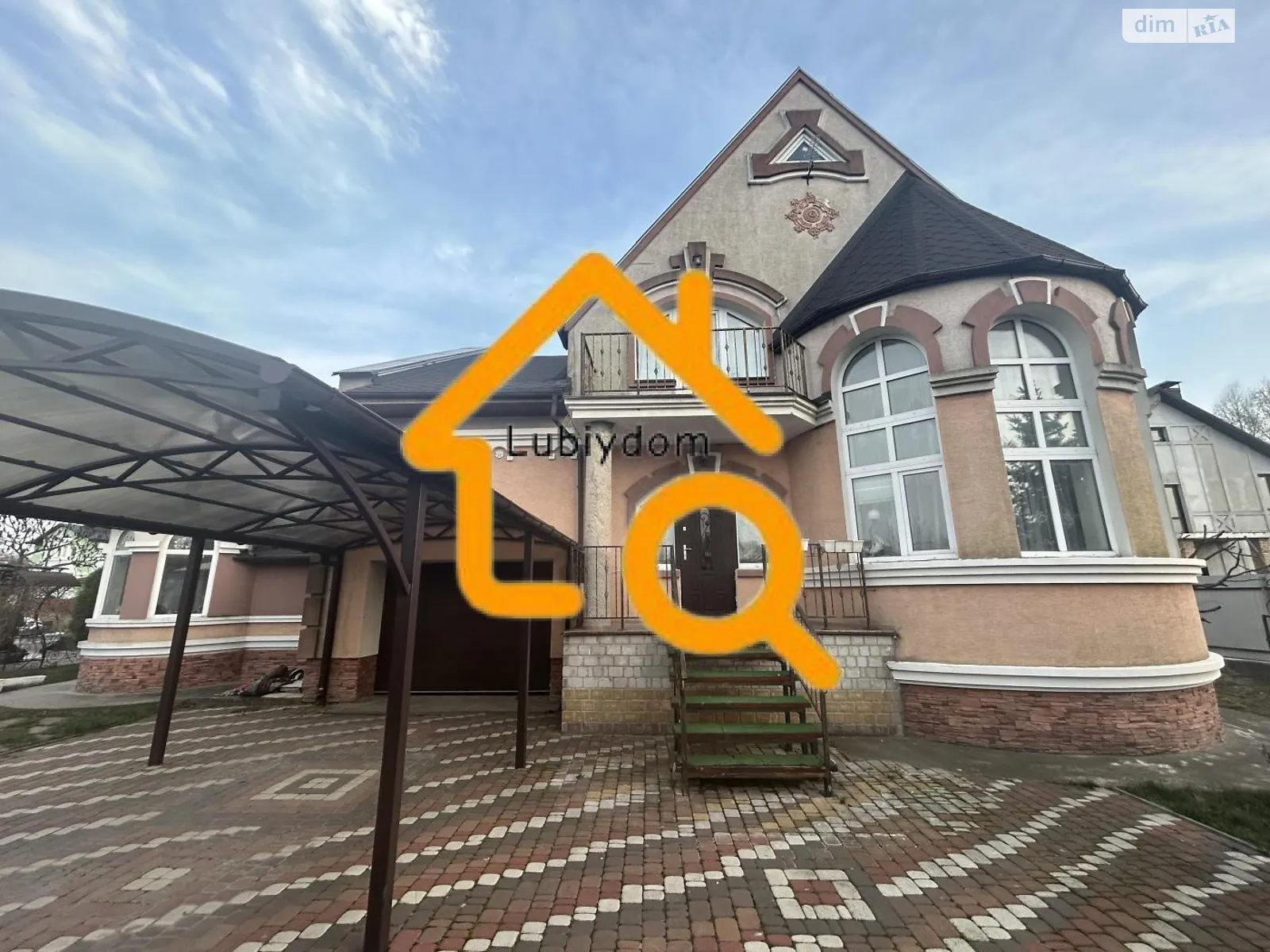 Сдается в аренду дом на 3 этажа 250 кв. м с подвалом, цена: 44000 грн - фото 1