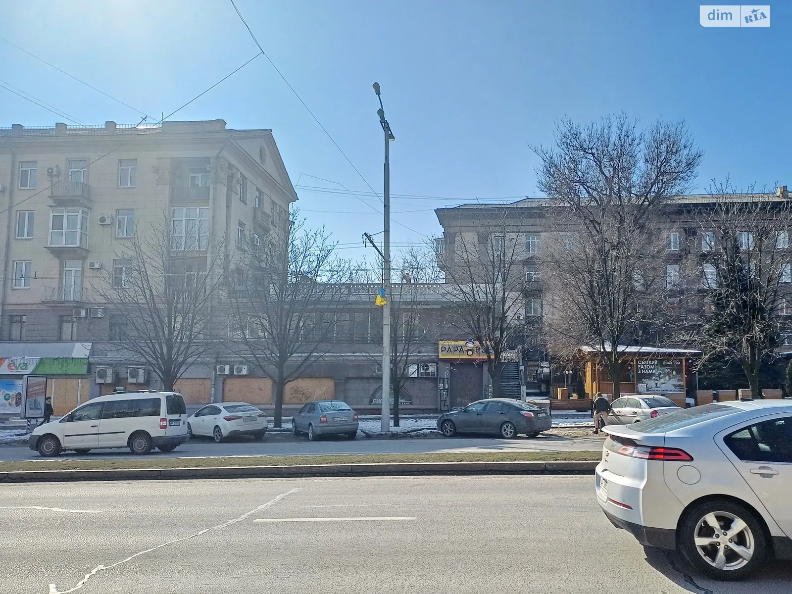 Продается помещения свободного назначения 221 кв. м в 5-этажном здании, цена: 442200 € - фото 1