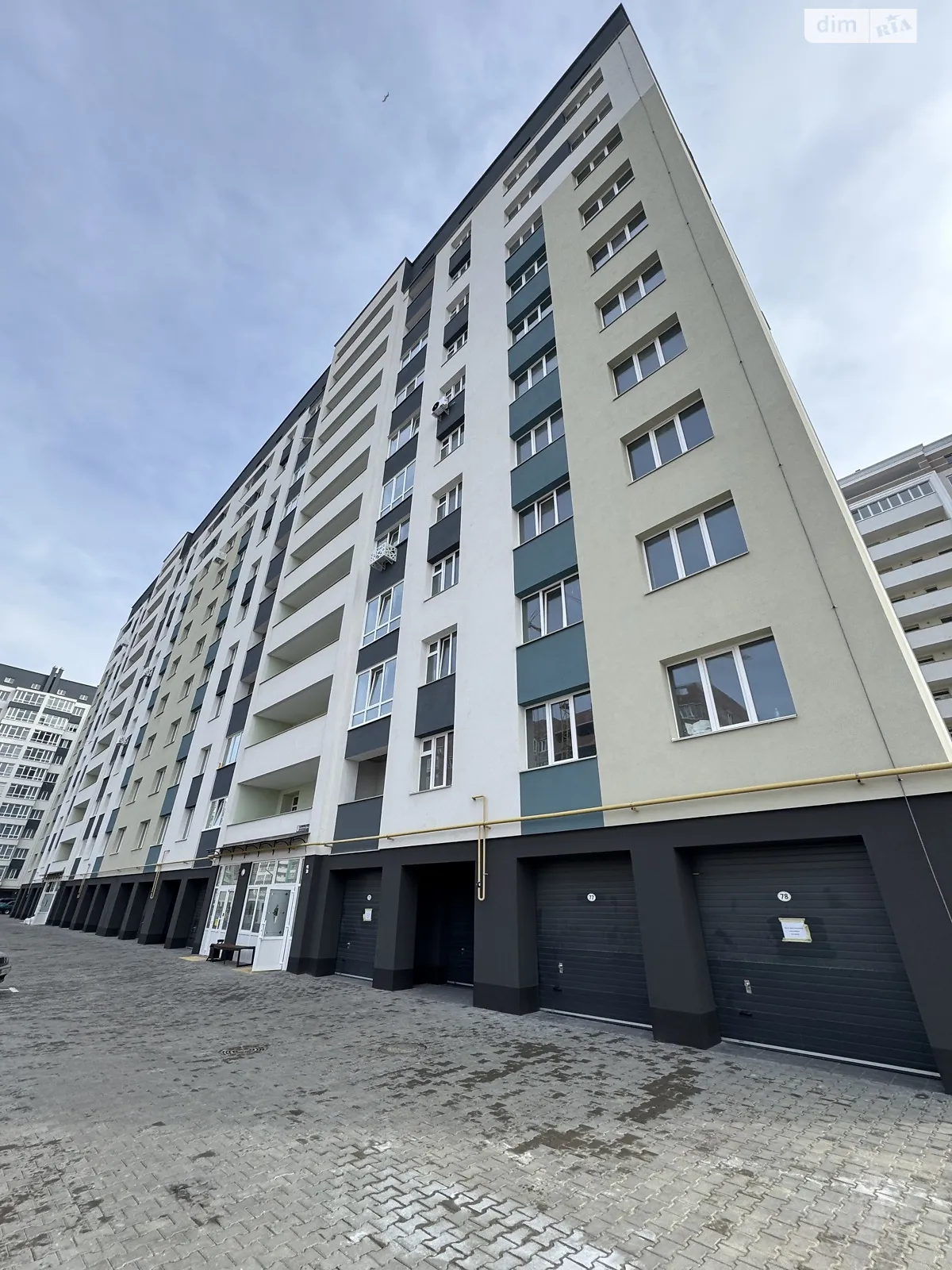 Продається 2-кімнатна квартира 81 кв. м у Хмельницькому, вул. Лісогринівецька, 34В - фото 1