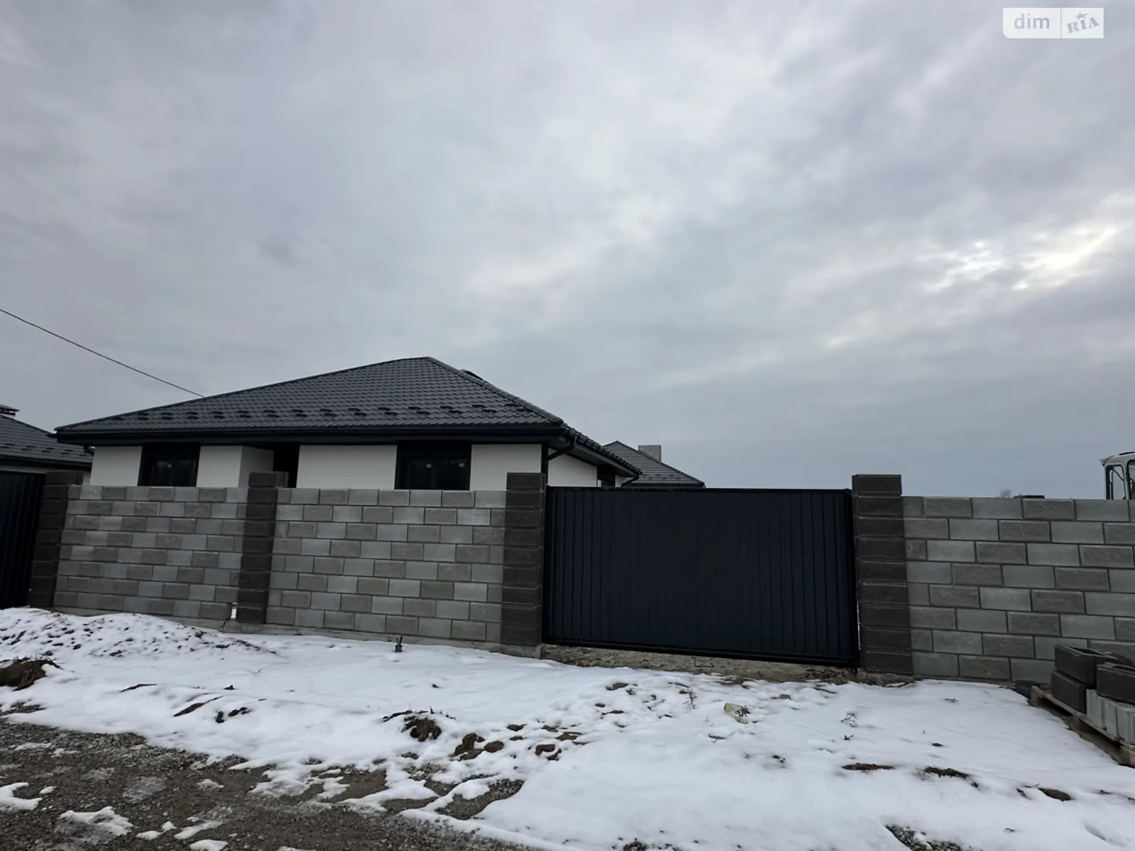 Продается одноэтажный дом 90 кв. м с террасой, цена: 70000 $ - фото 1