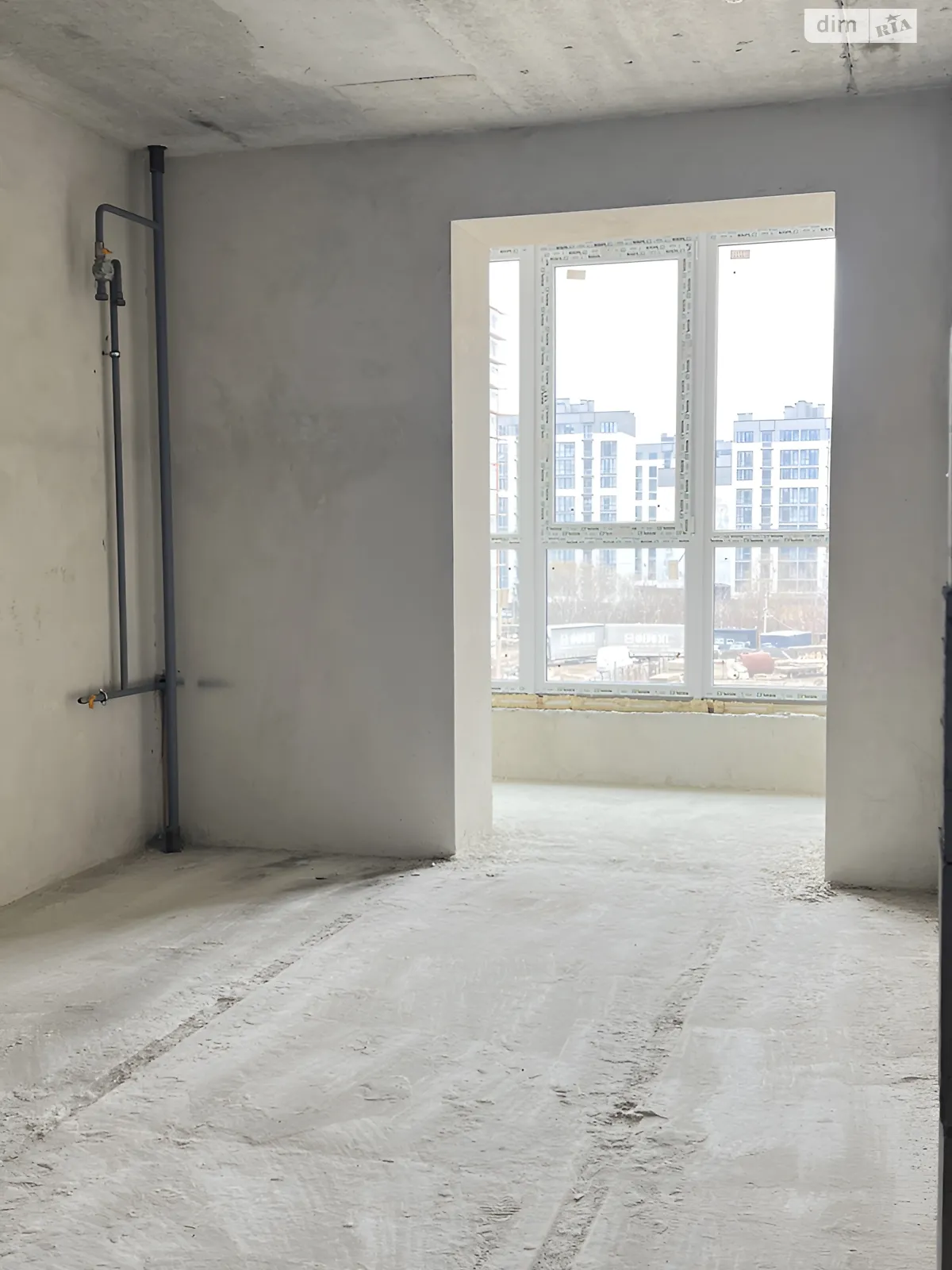 Продается 3-комнатная квартира 89 кв. м в Ивано-Франковске, ул. Фортечна, 8 - фото 1