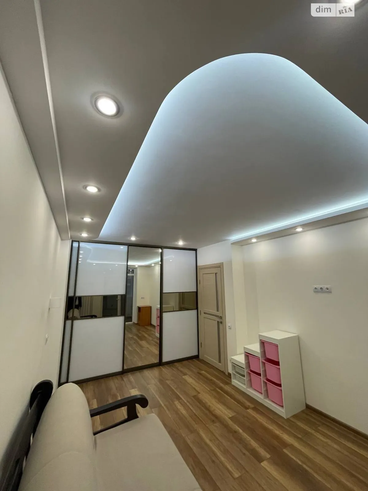 Продается 2-комнатная квартира 59 кв. м в Днепре, бул. Кобзаря, 3 - фото 1