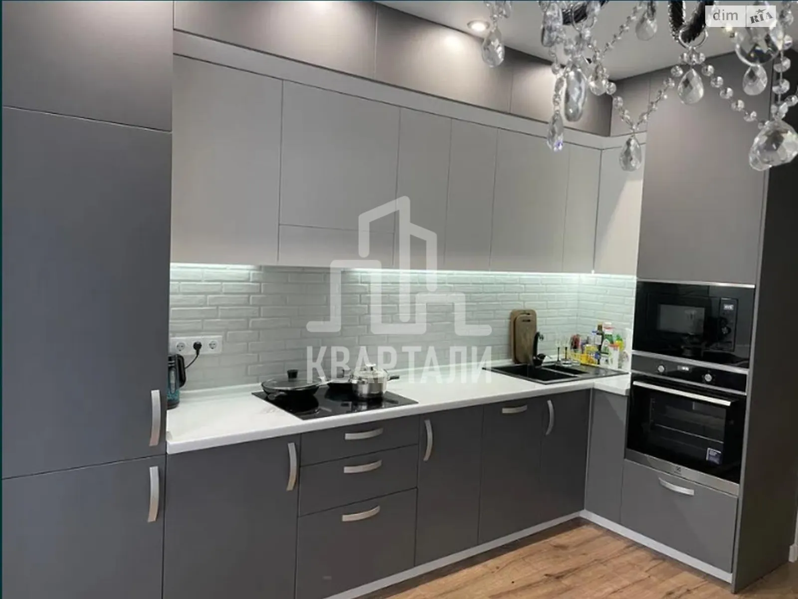 Продается 2-комнатная квартира 64 кв. м в, цена: 110000 $ - фото 1