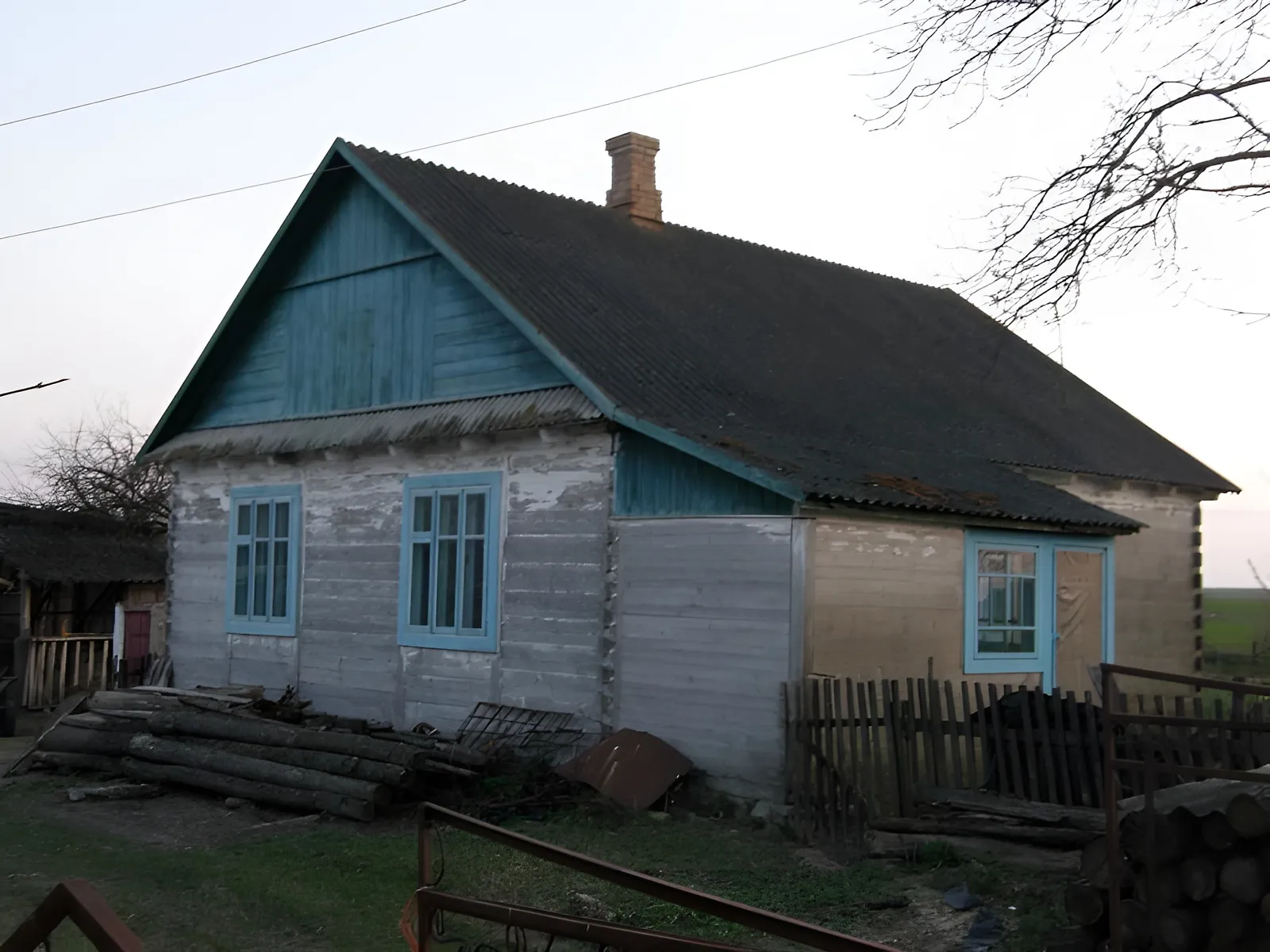 Продается одноэтажный дом 100 кв. м с гаражом, цена: 6400 $ - фото 1