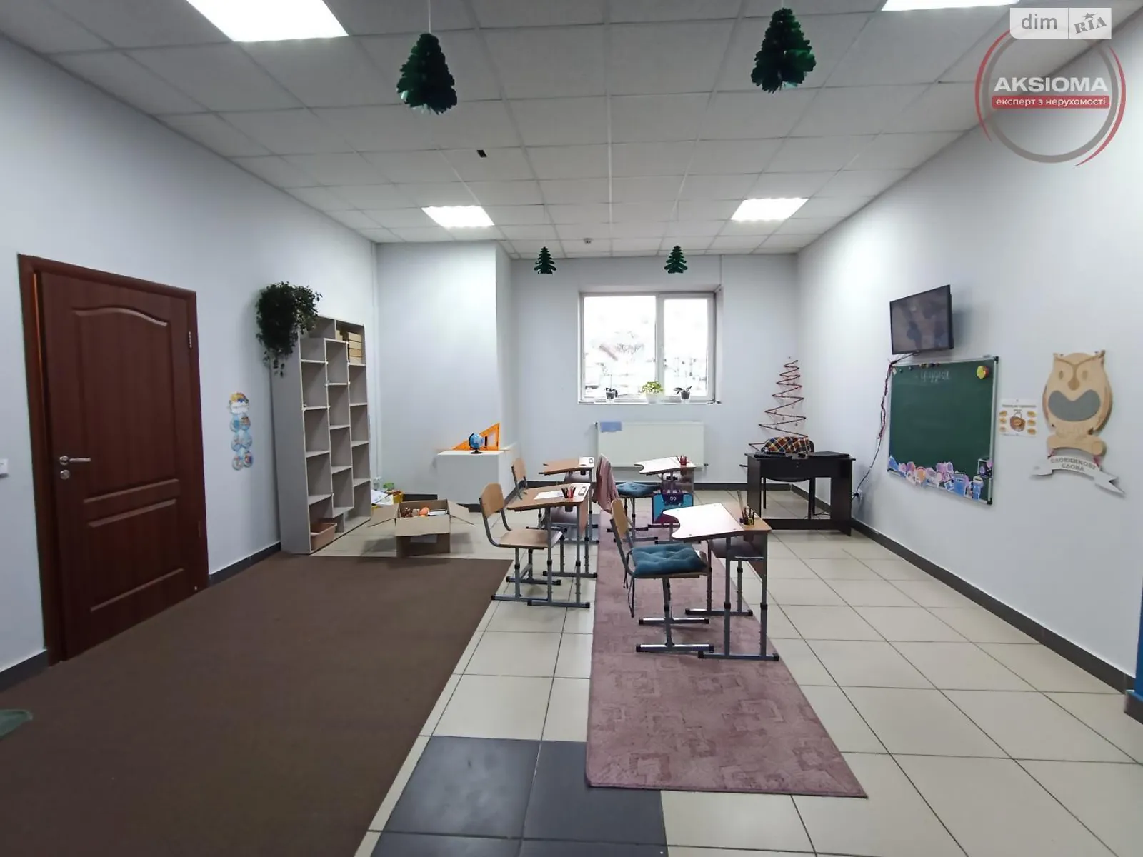 Сдается в аренду помещения свободного назначения 150 кв. м в 9-этажном здании, цена: 30000 грн - фото 1
