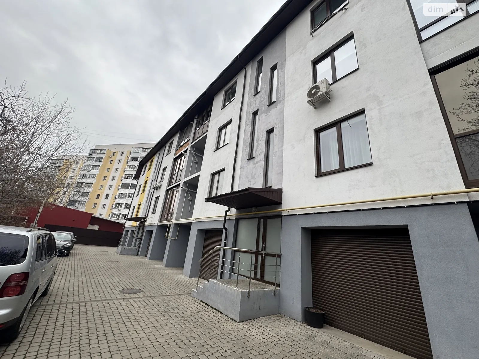Продається 2-кімнатна квартира 53 кв. м у Вінниці, вул. Івана Дзюби(Академіка Павлова), 17 - фото 1