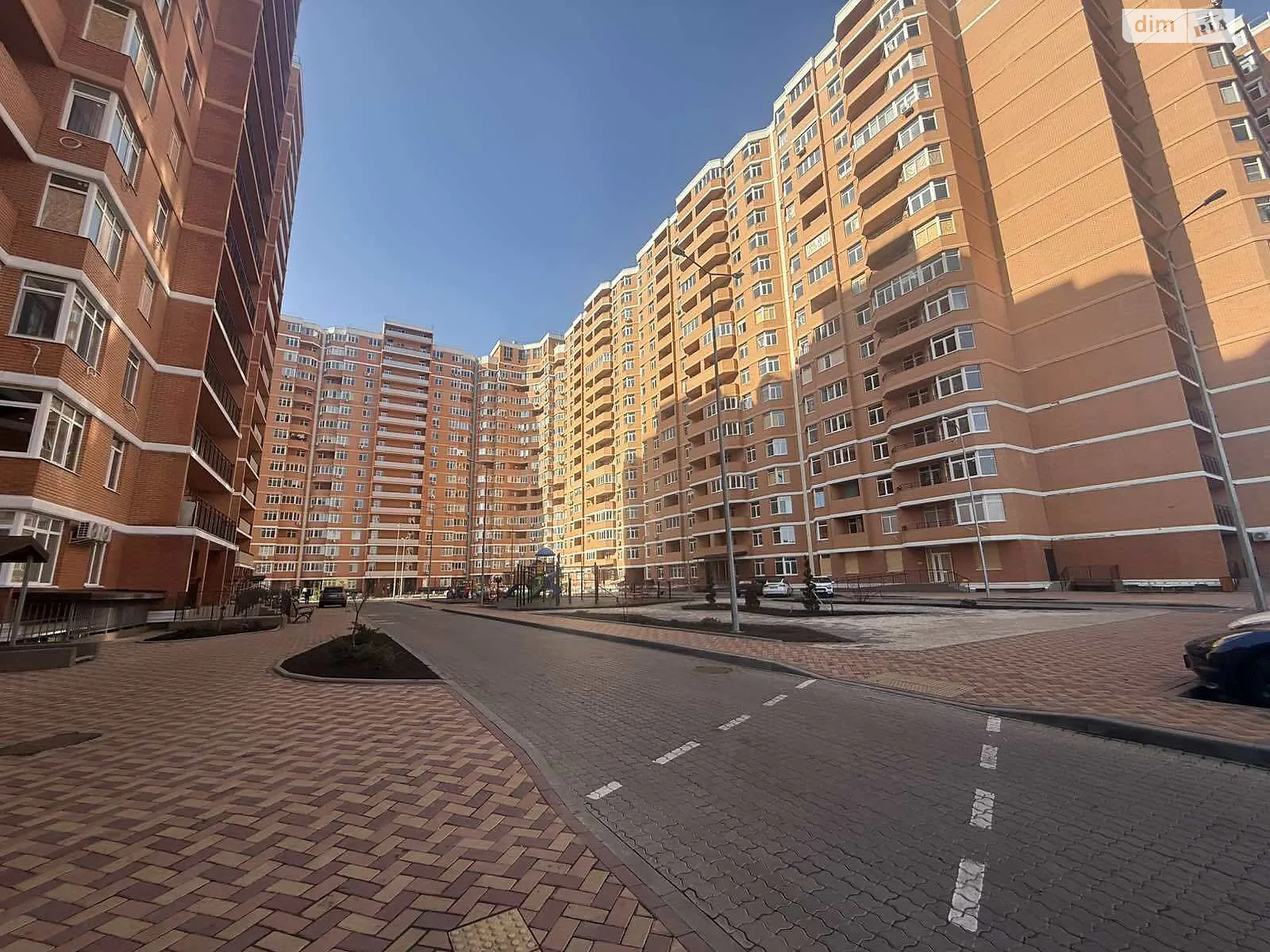Продается 1-комнатная квартира 38 кв. м в Одессе, Овидиопольская дор. - фото 1