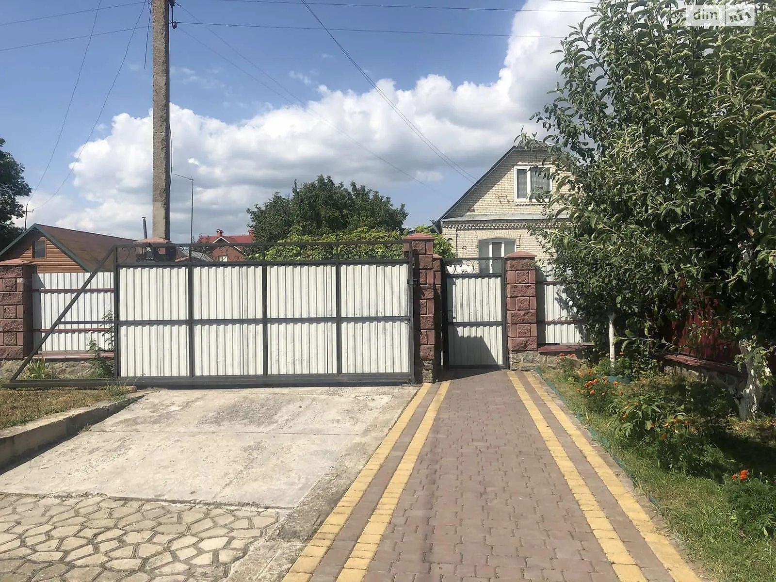 Продається будинок 2 поверховий 220 кв. м з подвалом, цена: 135000 € - фото 1