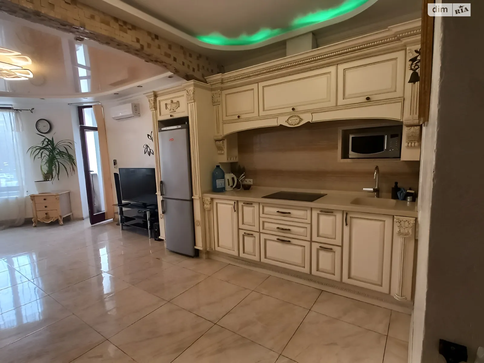 Продается 2-комнатная квартира 110 кв. м в Одессе, цена: 125000 $ - фото 1
