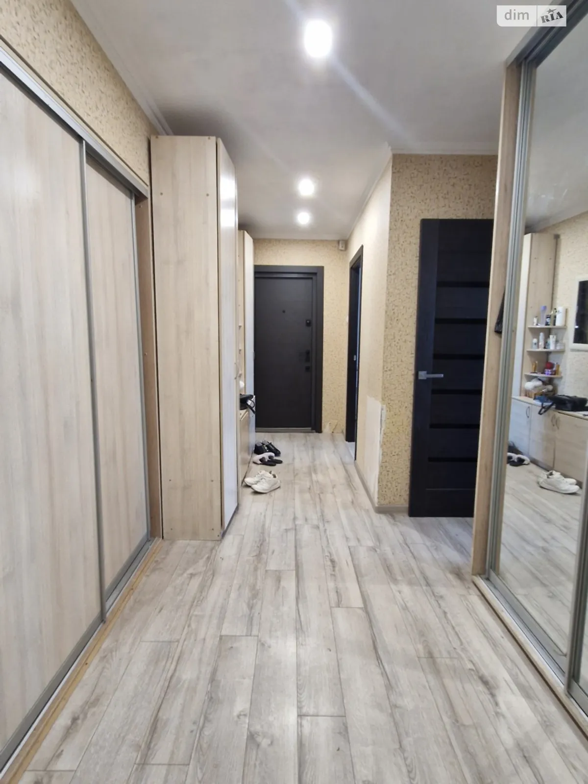 Продается 3-комнатная квартира 67.26 кв. м в Житомире - фото 1