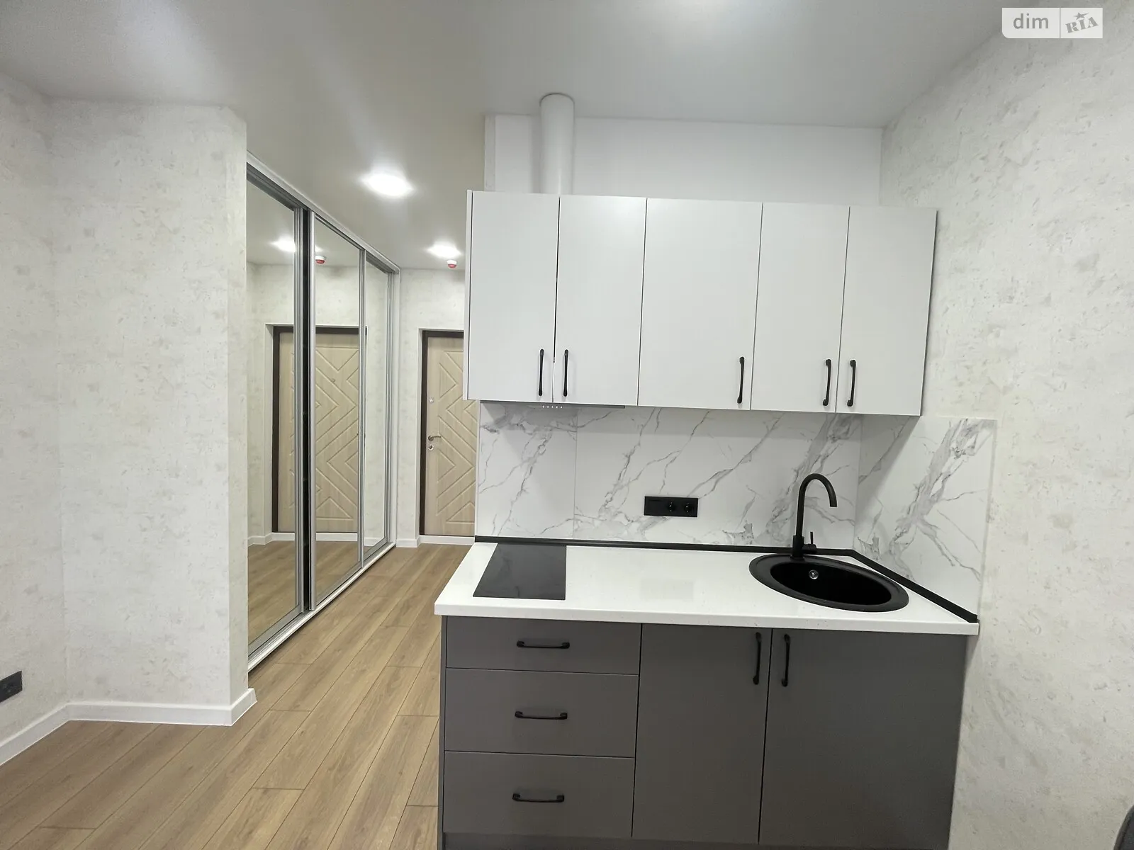 Продается 1-комнатная квартира 23 кв. м в Лиманке, ул. Академика Вильямса - фото 1