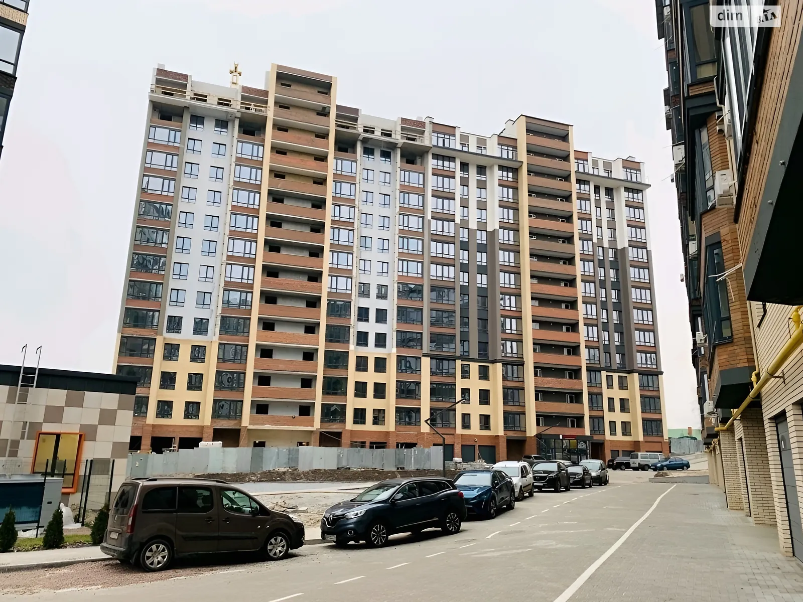 Продается 2-комнатная квартира 57 кв. м в Житомире, ул. Домбровского, 3Б корпус 4 - фото 1