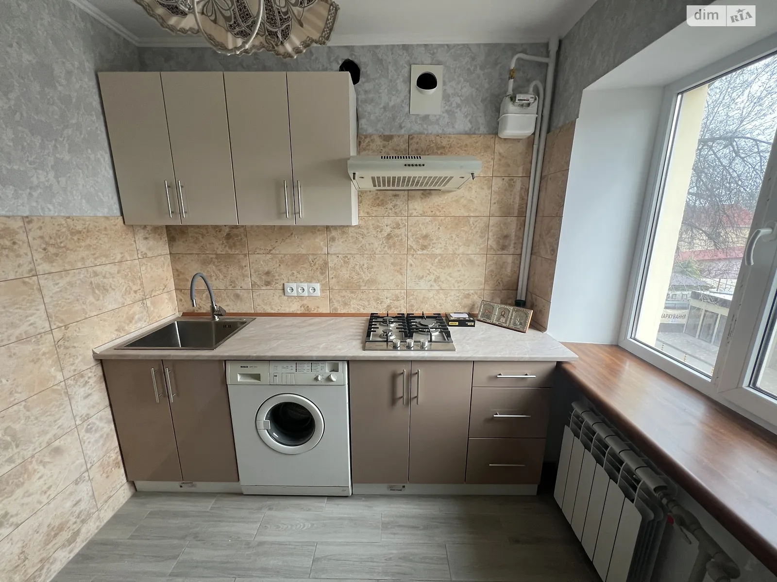 Продается 2-комнатная квартира 42 кв. м в Одессе, Фонтанская дор. - фото 1