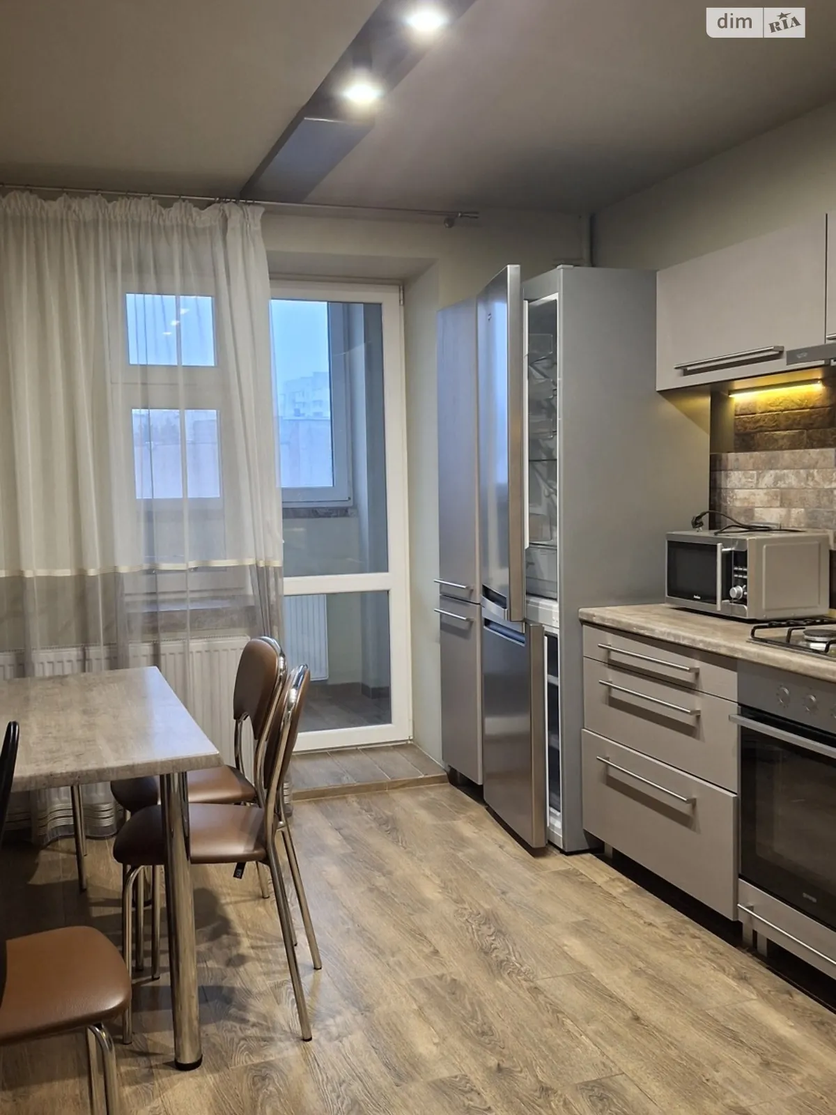 1-кімнатна квартира 45 кв. м у Тернополі, вул. Галицька, 7Г - фото 1