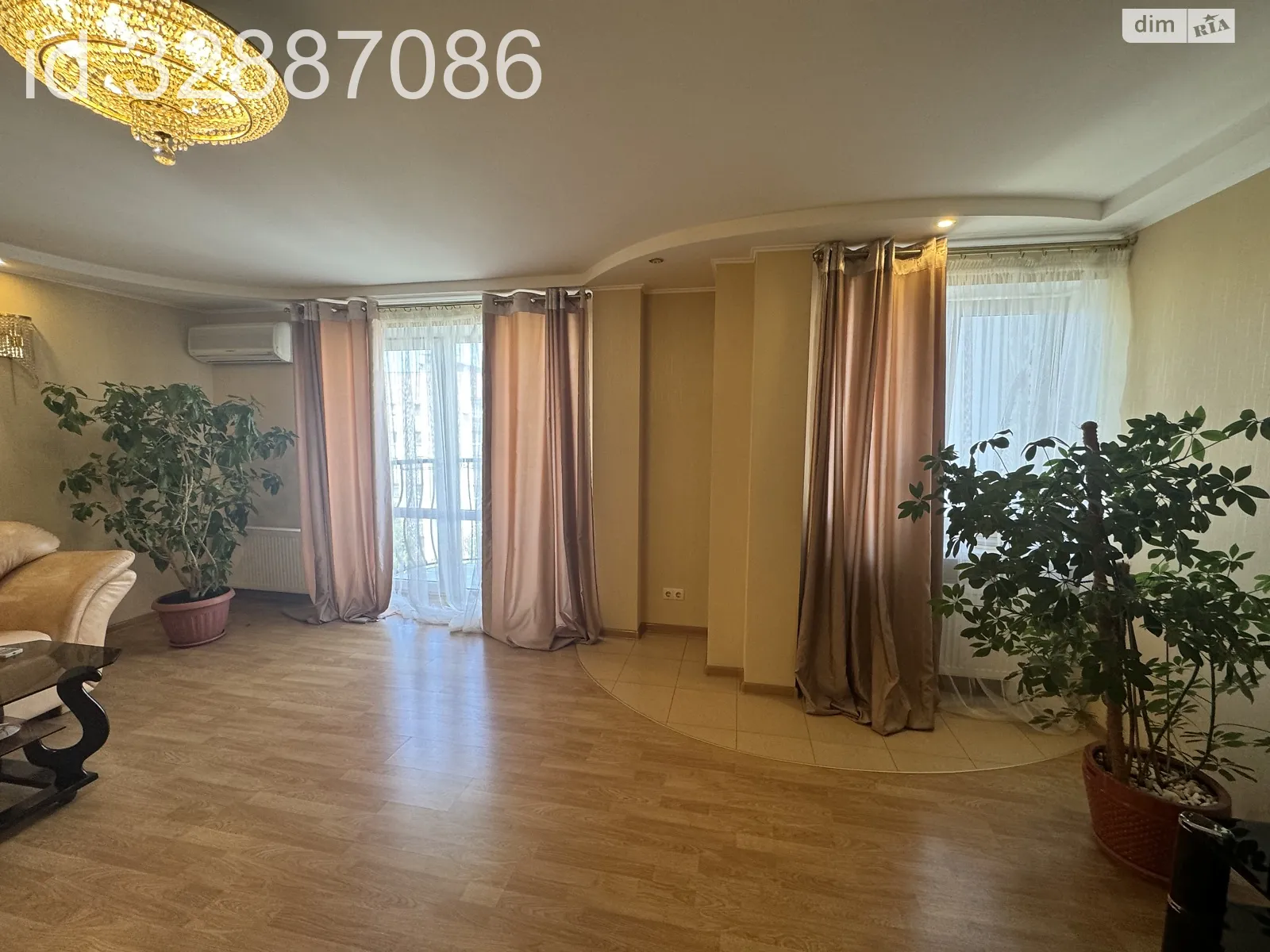 Продается 3-комнатная квартира 98 кв. м в Николаеве, просп. Героев Украины, 13В - фото 1
