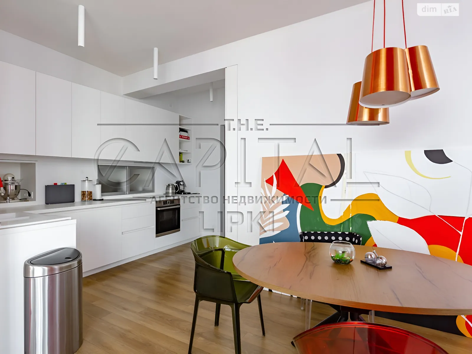 Продается 3-комнатная квартира 179 кв. м в Киеве, ул. Коновальца Евгения, 36В - фото 1