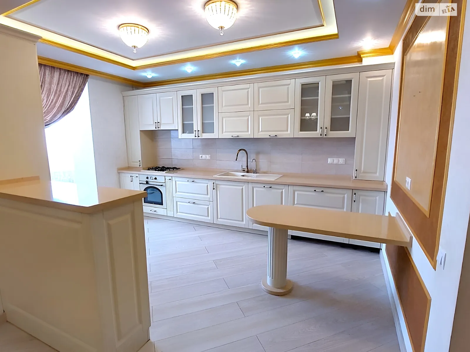Продается 2-комнатная квартира 82 кв. м в Одессе, пер. Испанский, 2 - фото 1