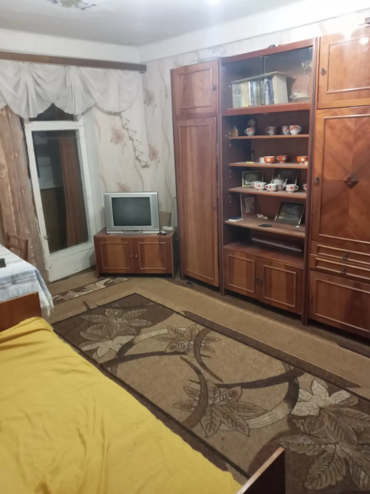 Продается 2-комнатная квартира 45.9 кв. м в Богуславе, ул. Соборная(Комсомольская), 74 - фото 1