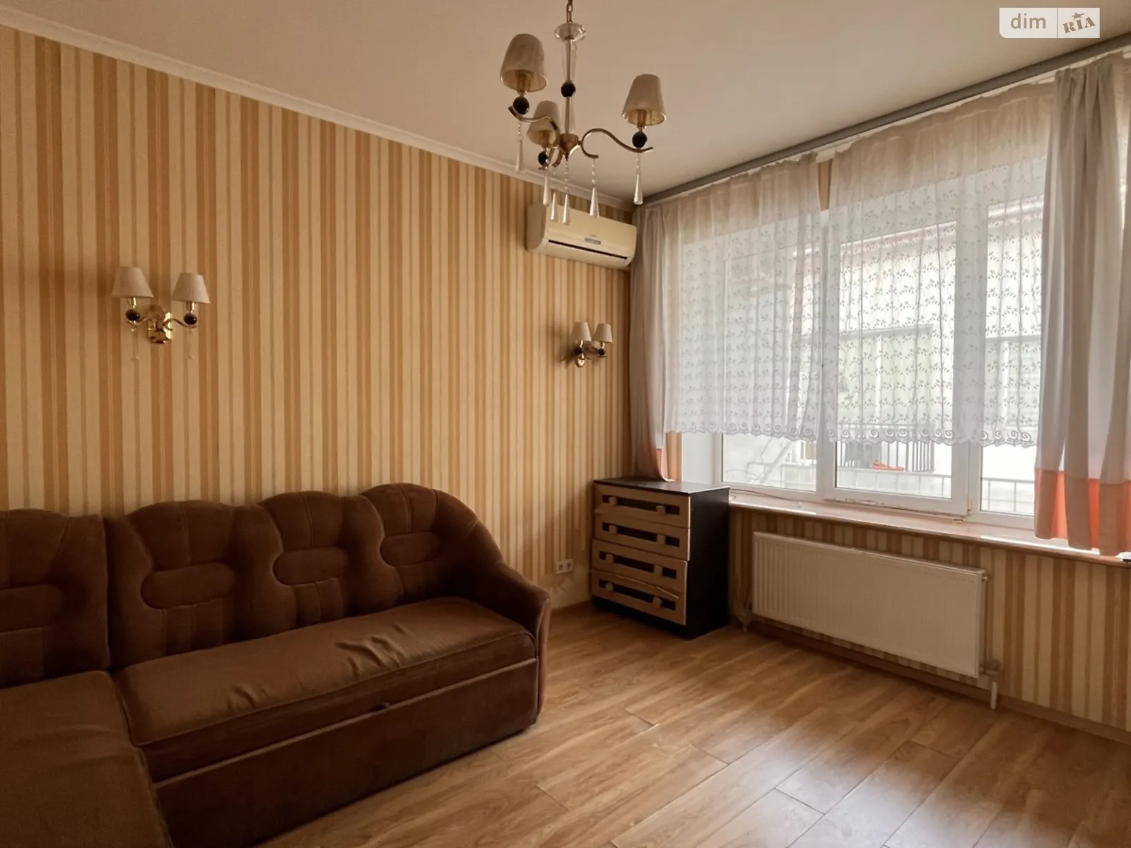 Продается 1-комнатная квартира 32.5 кв. м в Одессе, ул. Дача Ковалевского - фото 1