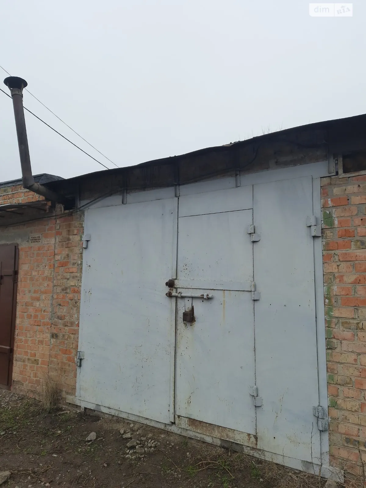Продається місце в гаражному кооперативі під легкове авто на 22 кв. м, цена: 4000 $ - фото 1