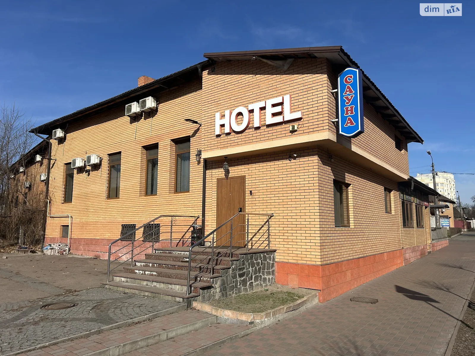 Продается помещения свободного назначения 1450 кв. м в 2-этажном здании, цена: 700000 $ - фото 1