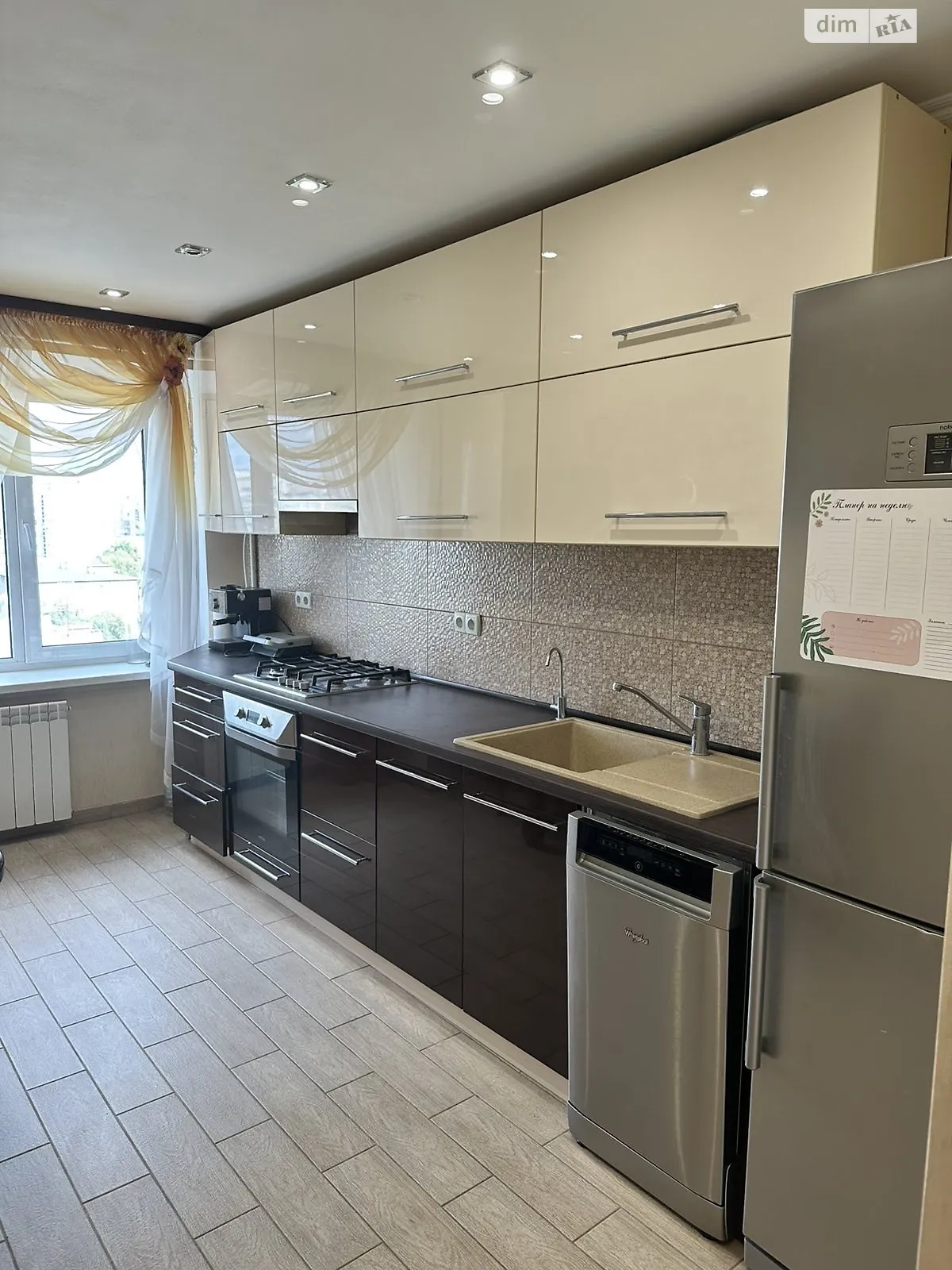 Продається 4-кімнатна квартира 80 кв. м у Вінниці, вул. Андрія Первозванного - фото 1