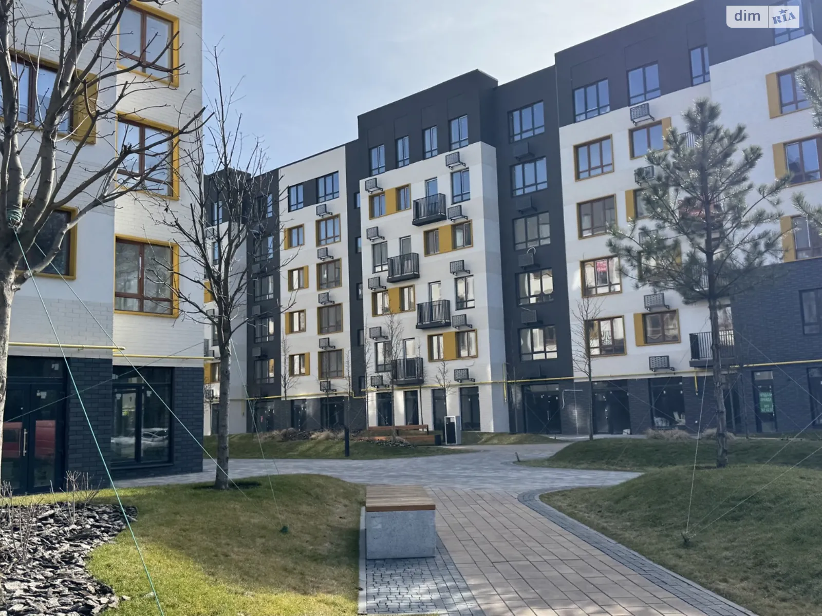 ул. Соборная(ІІІ Интернационала) Ирпень ЖК Молодость - фото 1