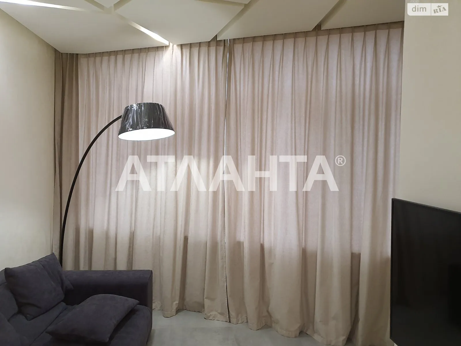 Продається 1-кімнатна квартира 51.6 кв. м у Одесі, пров. Удільний - фото 1