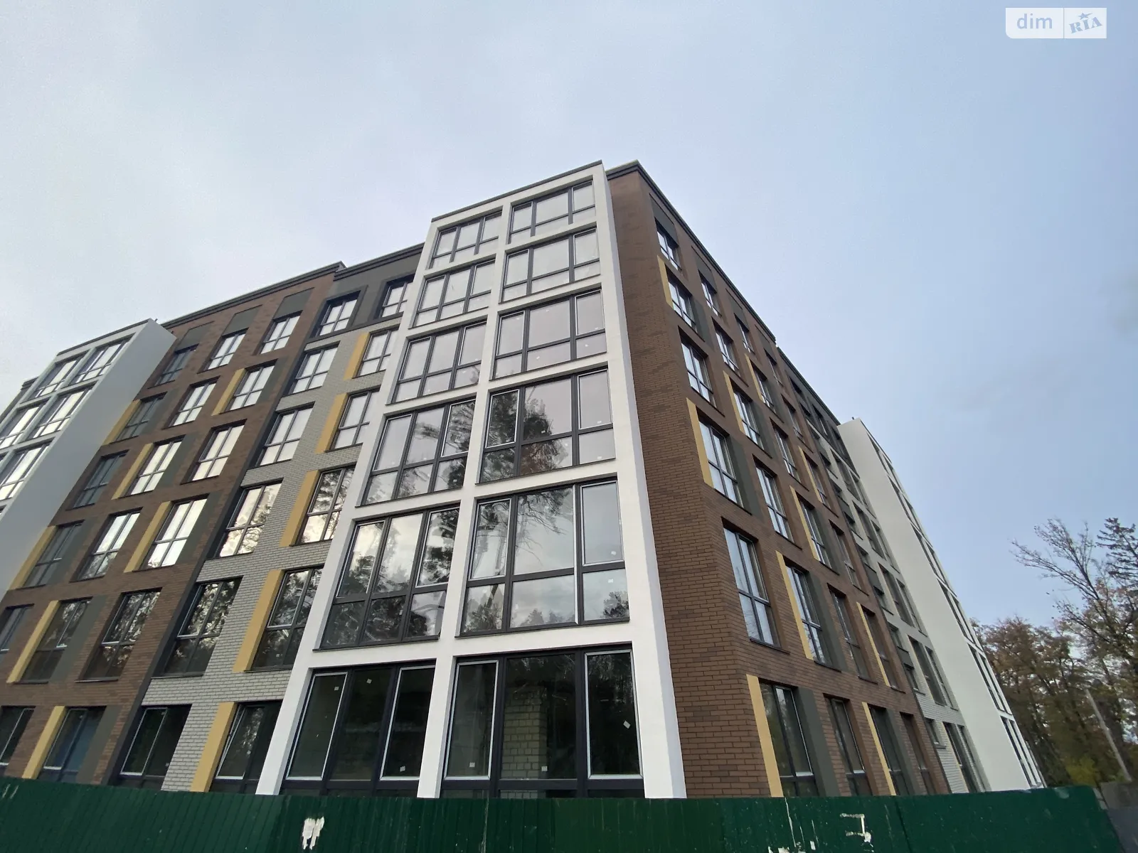 Продается 1-комнатная квартира 35 кв. м в Ирпене, ул. Лысенко, 21 - фото 1