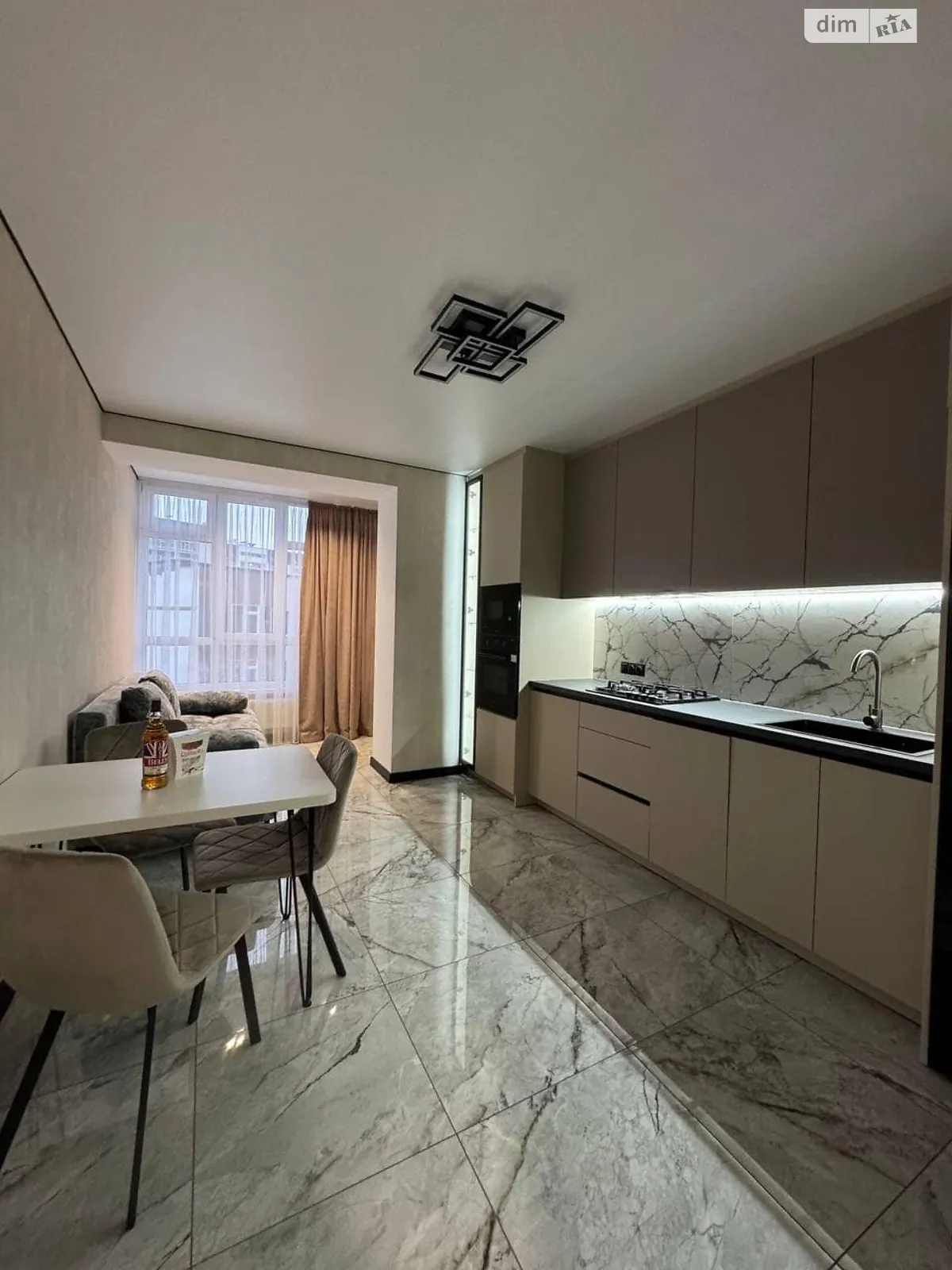 Продается 1-комнатная квартира 50 кв. м в, цена: 67999 $ - фото 1