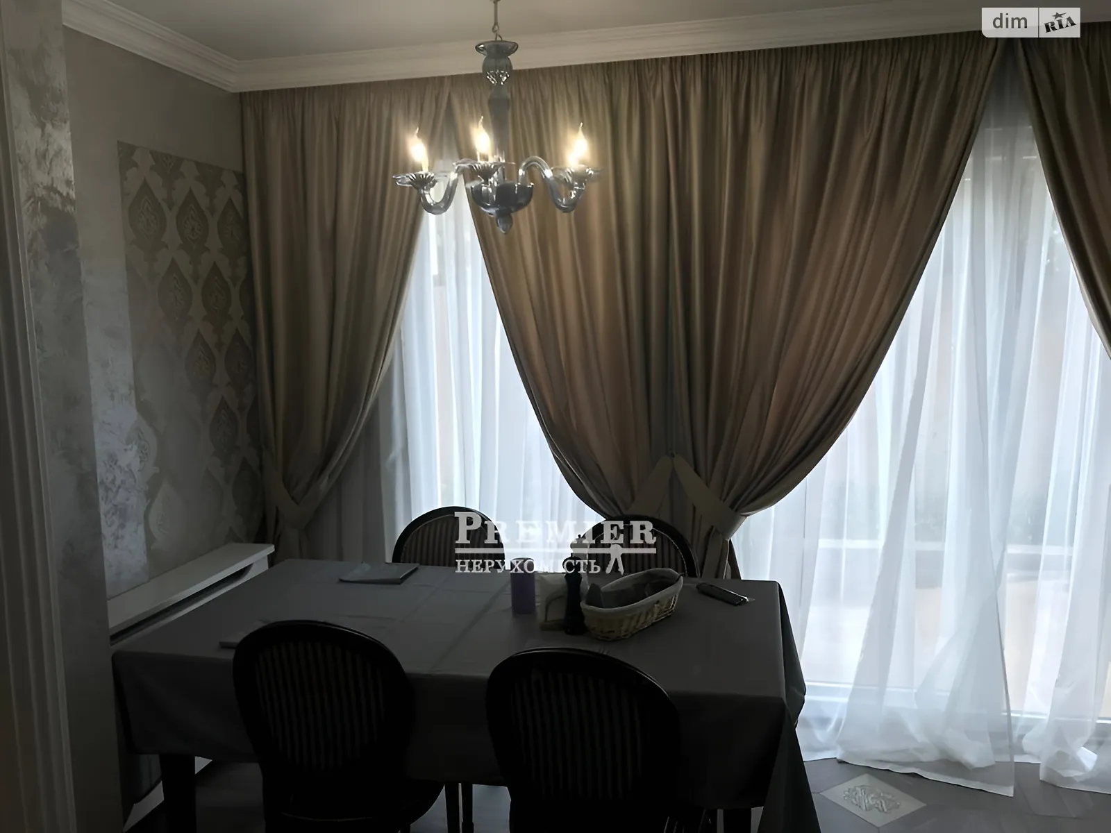 Продається 2-кімнатна квартира 80.3 кв. м у Одесі, вул. Дача Ковалевського - фото 1