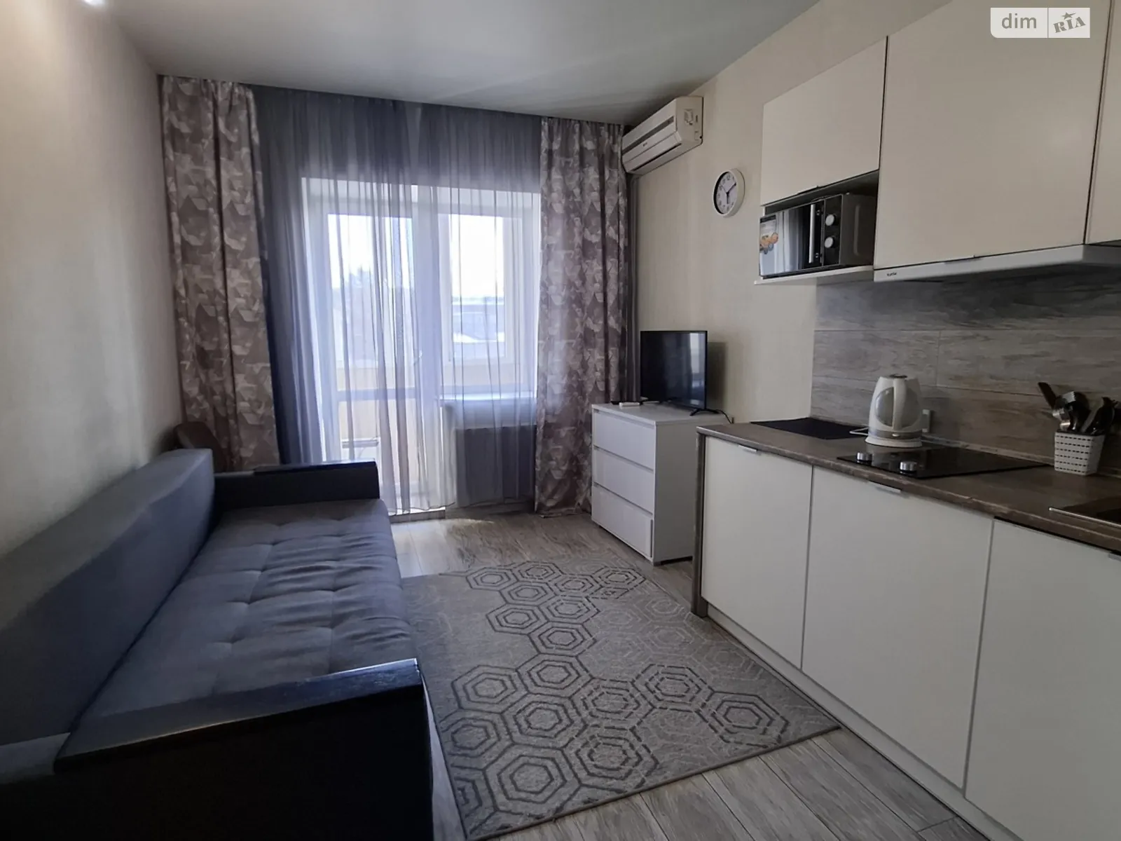 Продается 1-комнатная квартира 18.3 кв. м в Харькове, ул. Добровольцев(Молодой Гвардии), 4 - фото 1
