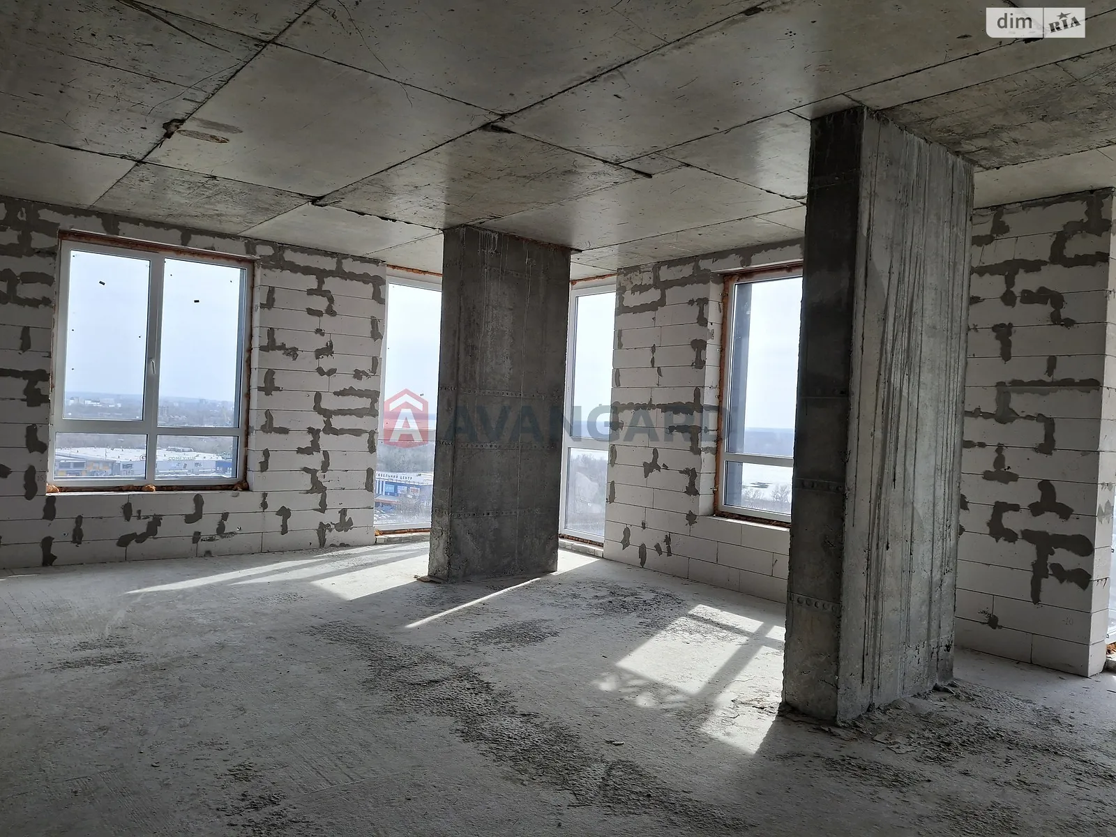 1-комнатная квартира 69.1 кв. м в Запорожье, цена: 36800 $ - фото 1