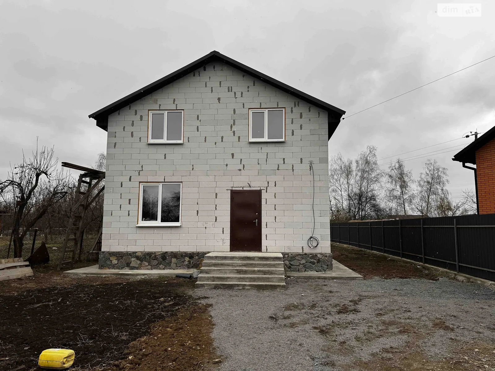 Продается дом на 2 этажа 112 кв. м с балконом, цена: 58000 $ - фото 1
