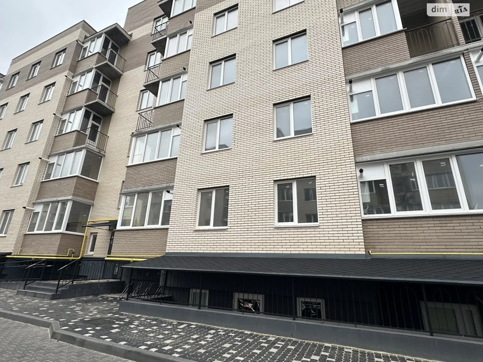 Продається 1-кімнатна квартира 34.1 кв. м у Стрижавці, вул. Київська, 224/2 - фото 1
