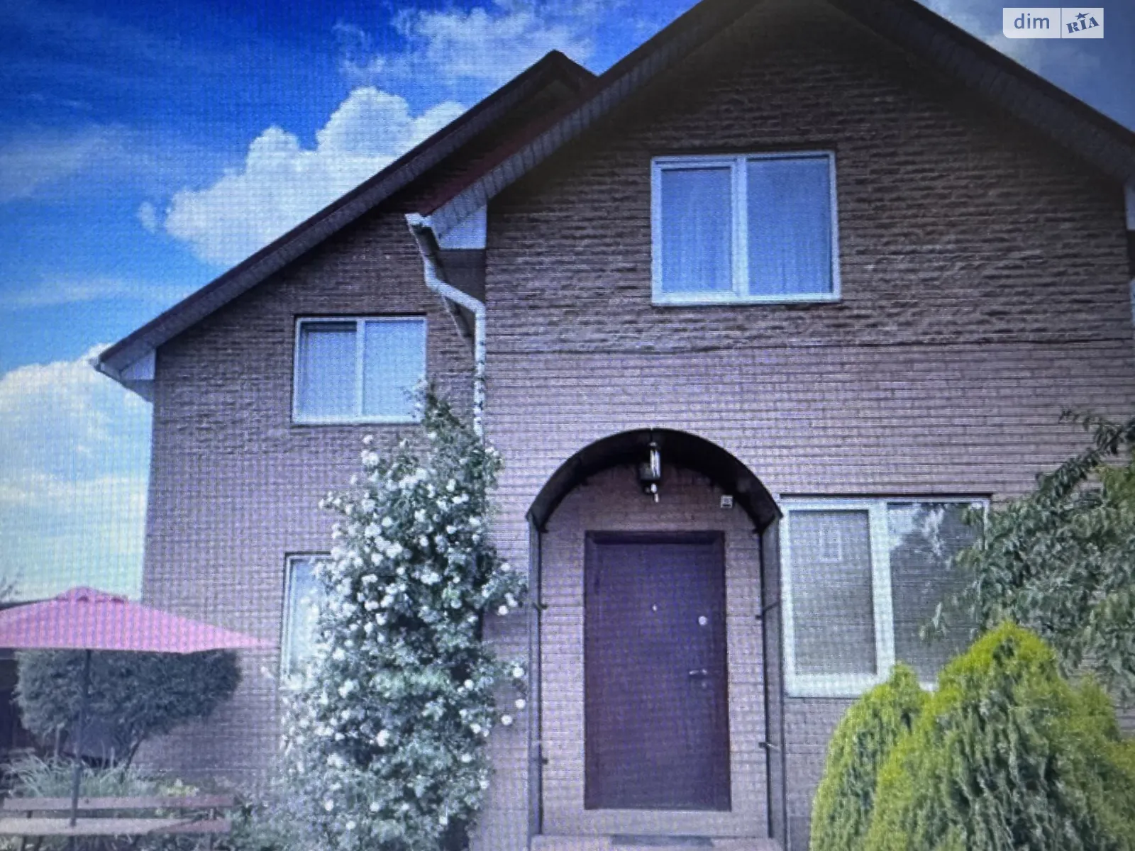 Продається будинок 2 поверховий 160 кв. м з гаражем, цена: 129900 $ - фото 1