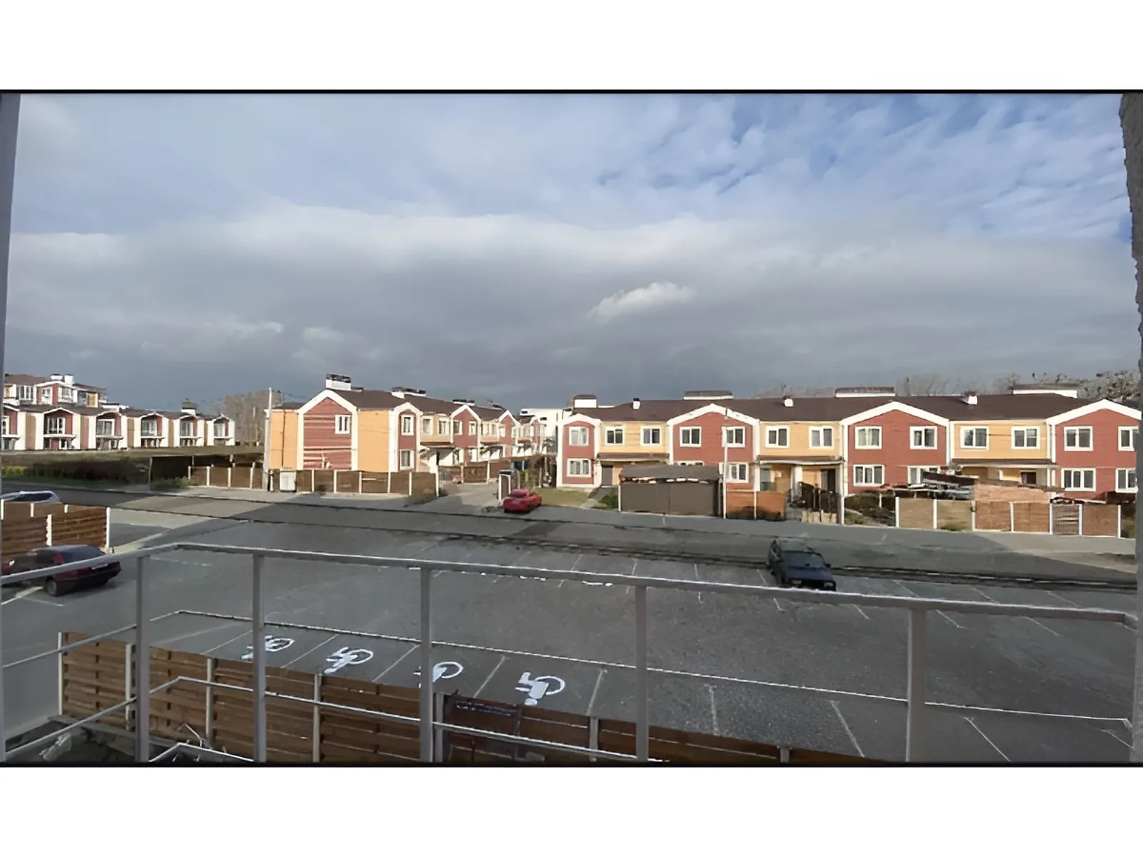 Продается 1-комнатная квартира 33 кв. м в Белогородке, ул. Гетьманская - фото 1