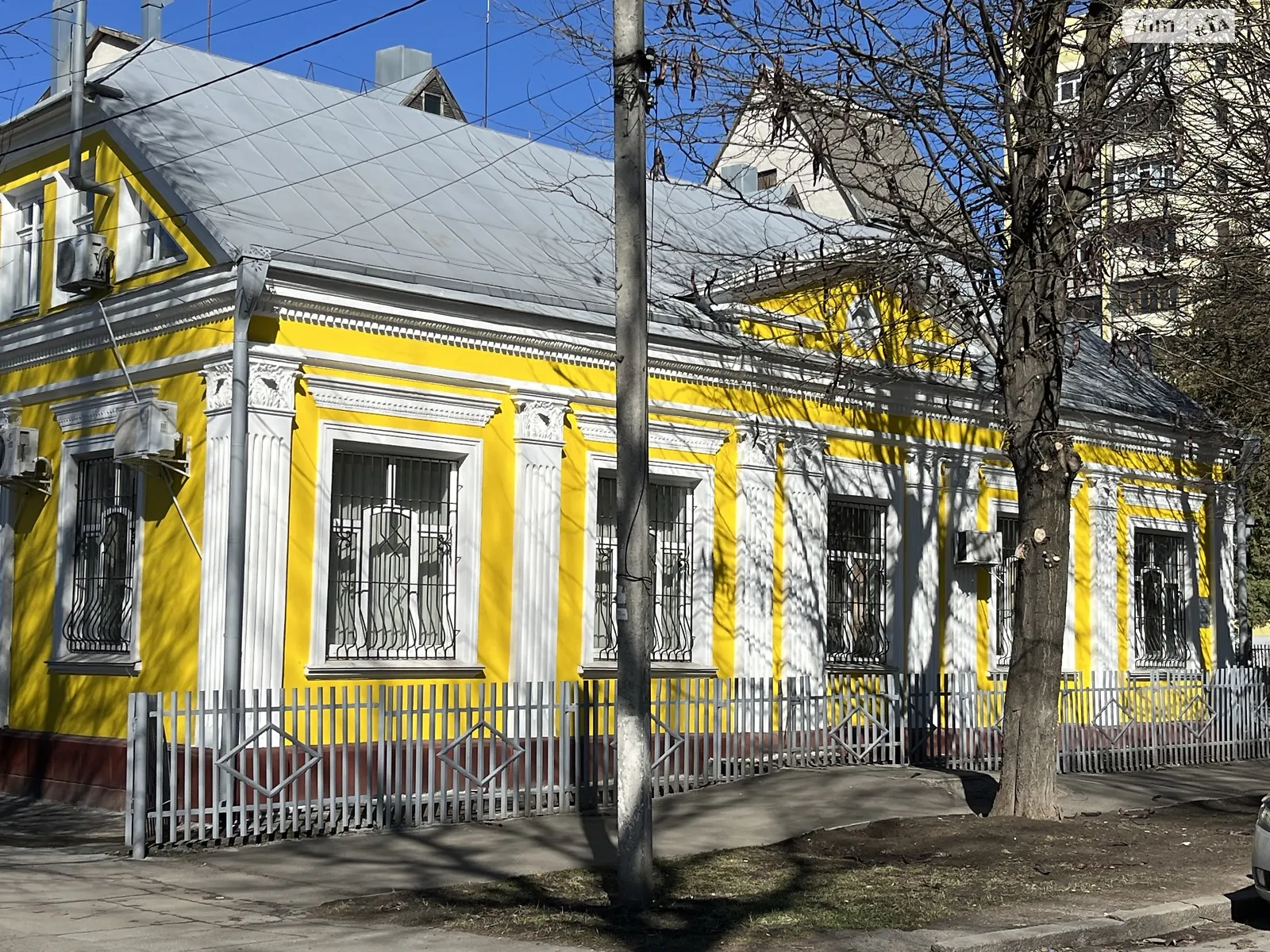 Сдается в аренду помещения свободного назначения 284 кв. м в 2-этажном здании, цена: 84000 грн - фото 1